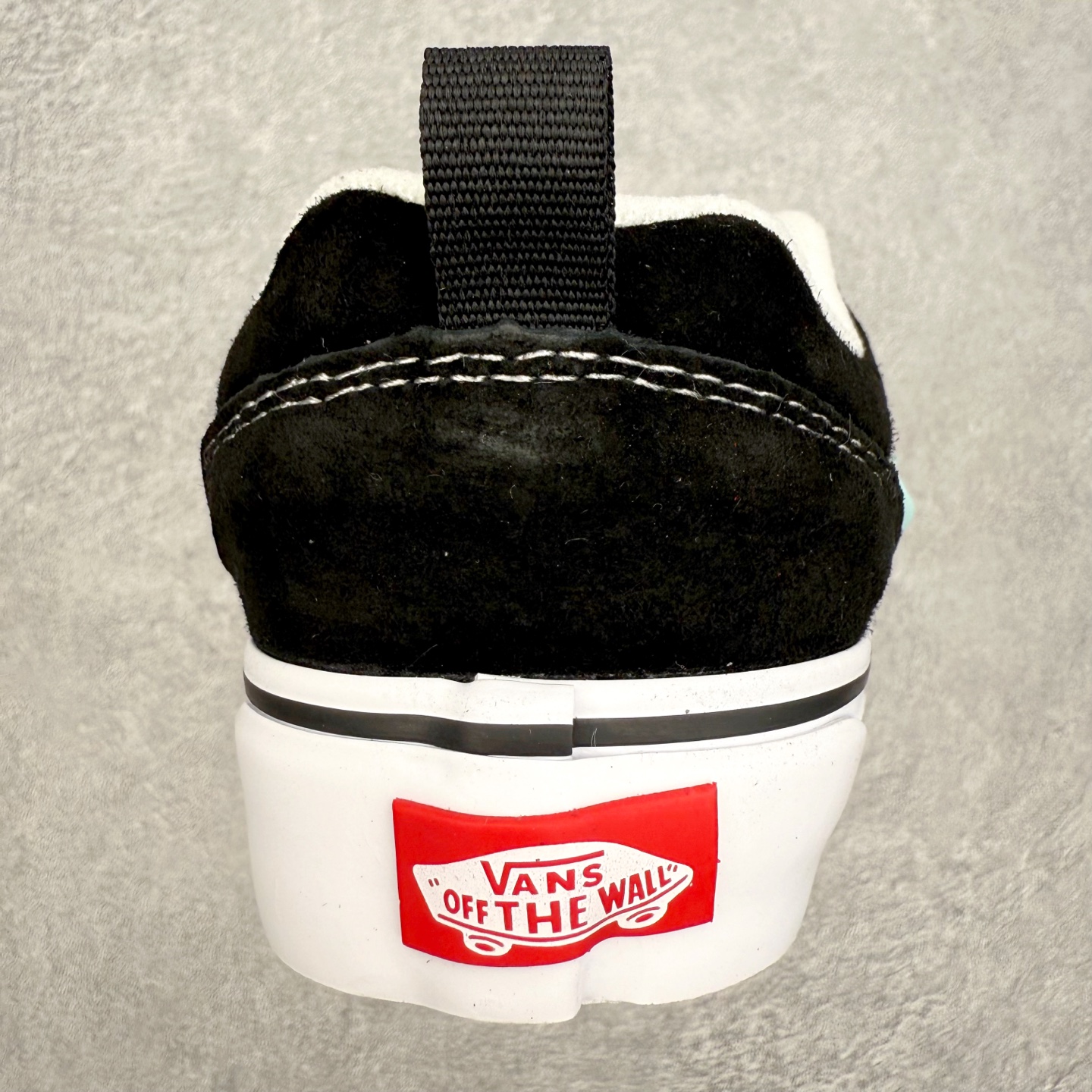 图片[8]-Vans Knu Skool 黑薄荷绿 官方新款 复古休闲胖胖面包鞋 肥胖版大LOGO原版全皮猪八面料 货号：VN0009QC6BT1 尺码：35 36 36.5 37 38 38.5 39 40 40.5 41 42 42.5 43 44-选品中心