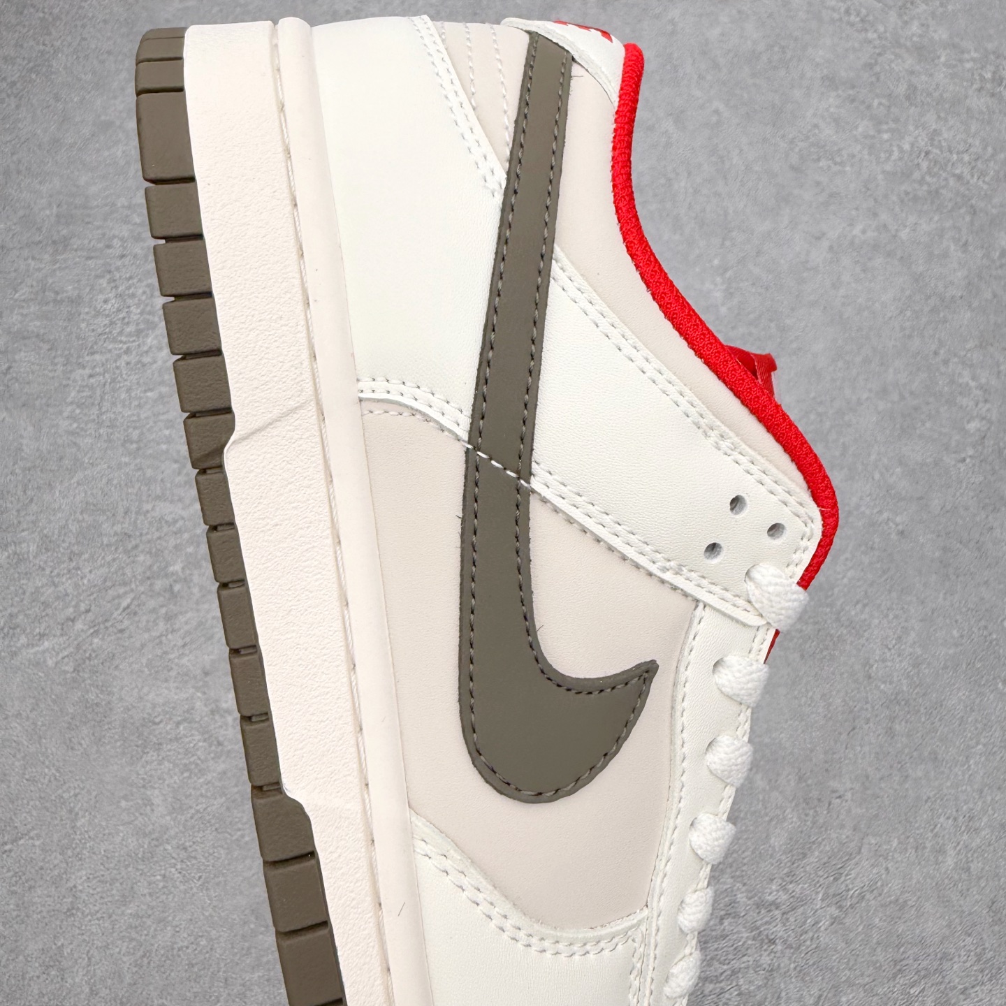 图片[6]-＃F版 NK Dunk Low IQ9783-020 极限压缩利润空间 超乎所想的高性价比 用料绝不含糊 原盒原配 正确耐磨橡胶大底 超高清洁度 全鞋零毛边皮料切割 全套原楦原模倾力打造完美版型 尺码：36 36.5 37.5 38 38.5 39 40 40.5 41 42 42.5 43 44 44.5 45 46 47.5-选品中心