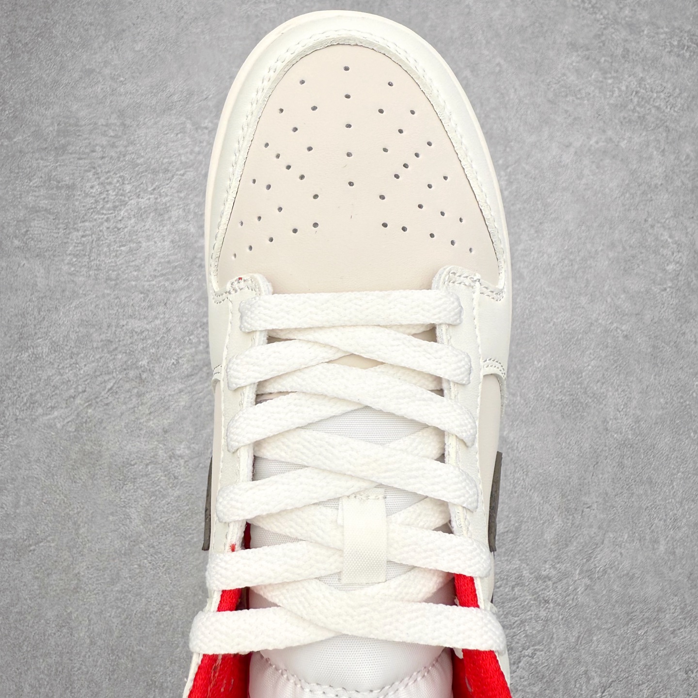 图片[4]-＃F版 NK Dunk Low IQ9783-020 极限压缩利润空间 超乎所想的高性价比 用料绝不含糊 原盒原配 正确耐磨橡胶大底 超高清洁度 全鞋零毛边皮料切割 全套原楦原模倾力打造完美版型 尺码：36 36.5 37.5 38 38.5 39 40 40.5 41 42 42.5 43 44 44.5 45 46 47.5-选品中心