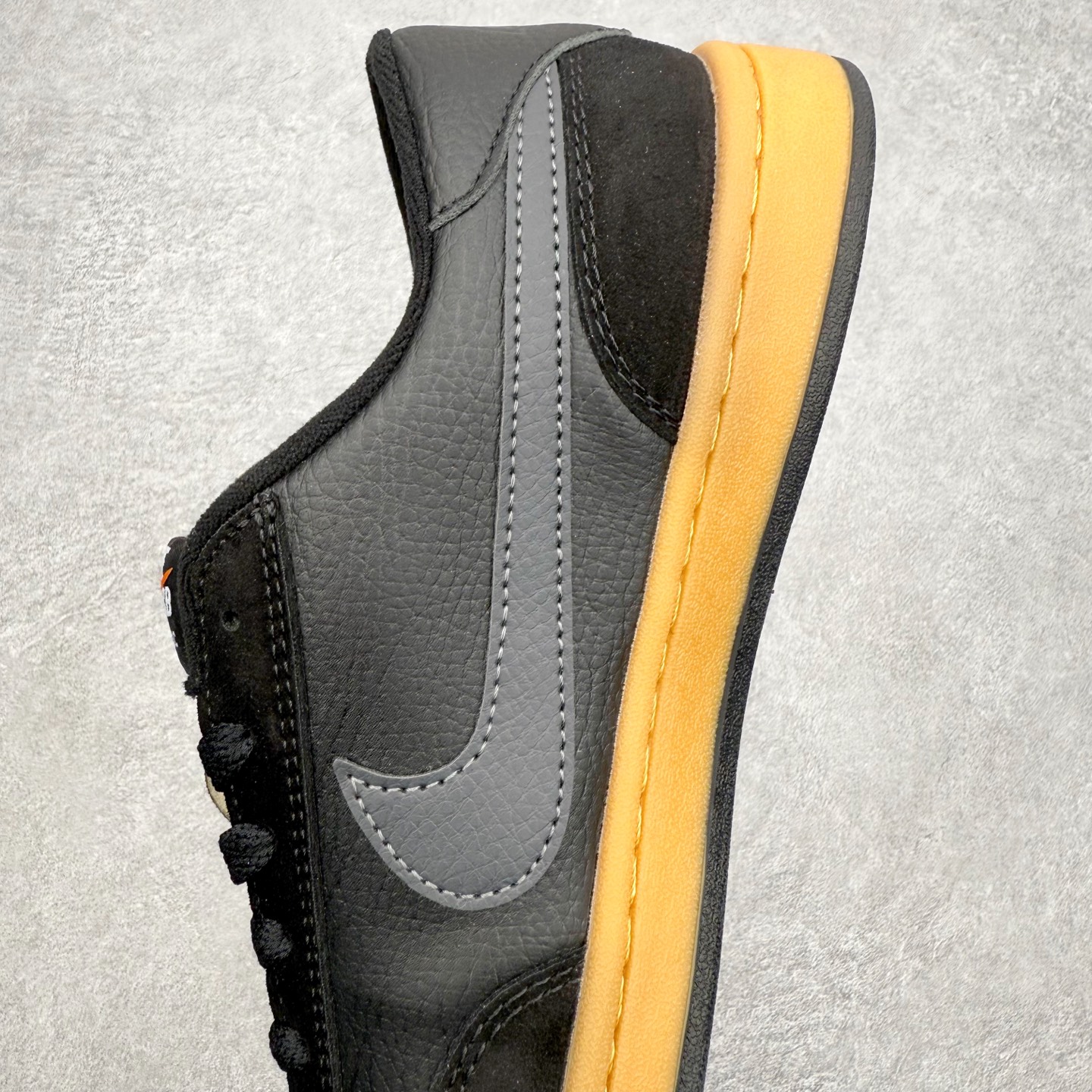 图片[7]-NK SB FC standard 绒面革防滑耐磨低帮板鞋 实拍调校N版已经零色差零失真 百分百还原实物色彩所见即所得 不存在货不对板色差等低级问题 选购参考实物拍摄 不混卖不参货 只用心做好货严格选品 承诺混一赔十 尺码：36 36.5 37.5 38 38.5 39 40 40.5 41 42 42.5 43 44 44.5 45-选品中心