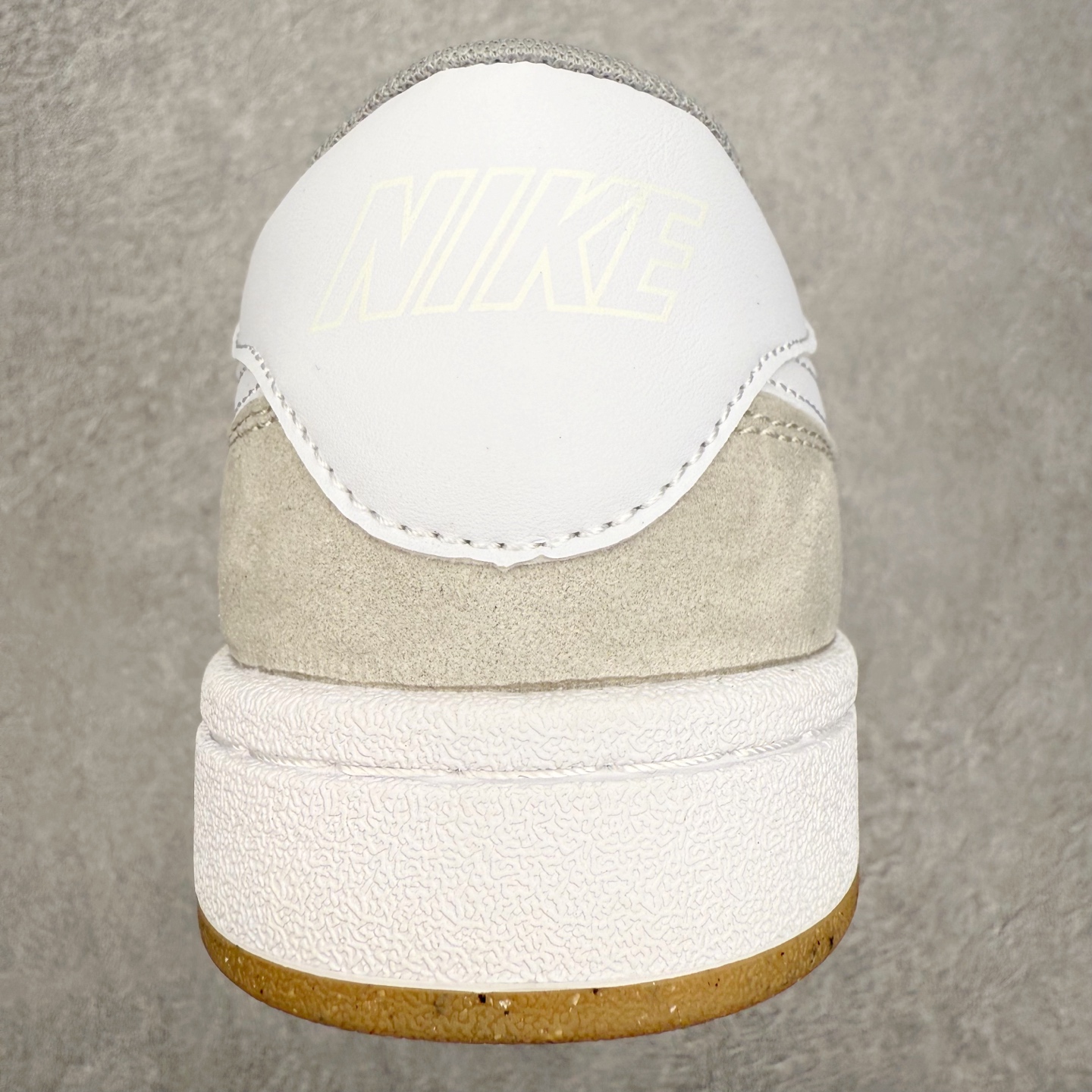 图片[8]-NK SB FC standard 绒面革防滑耐磨低帮板鞋 实拍调校N版已经零色差零失真 百分百还原实物色彩所见即所得 不存在货不对板色差等低级问题 选购参考实物拍摄 不混卖不参货 只用心做好货严格选品 承诺混一赔十 尺码：36 36.5 37.5 38 38.5 39 40 40.5 41 42 42.5 43 44 44.5 45-选品中心