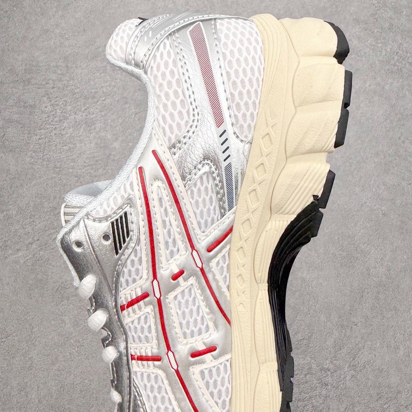 图片[7]-Asics Gel Kayano 12.1 亚瑟士卡亚诺12.1代系列低帮轻量缓震休闲运动跑步鞋 采用环保太空合成革配合透气网眼布鞋面材质 中底3D可视GEL缓震胶效果 升级EVA全新缓震中底部位科技组合耐磨橡胶外底片 尺码：36 37 37.5 38 39 39.5 40.5 41.5 42 42.5 43.5 44 44.5 45-选品中心