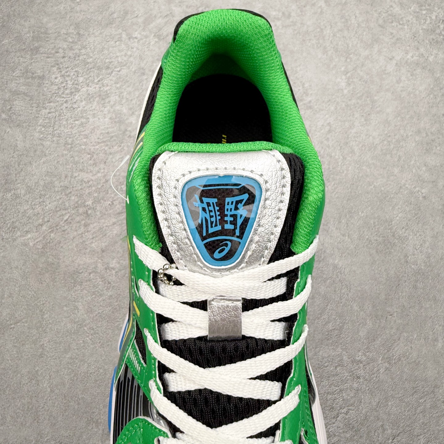 图片[5]-Asics Gel Kayano 12.1 亚瑟士卡亚诺12.1代系列低帮轻量缓震休闲运动跑步鞋 采用环保太空合成革配合透气网眼布鞋面材质 中底3D可视GEL缓震胶效果 升级EVA全新缓震中底部位科技组合耐磨橡胶外底片 尺码：36 37 37.5 38 39 39.5 40.5 41.5 42 42.5 43.5 44 44.5 45-选品中心