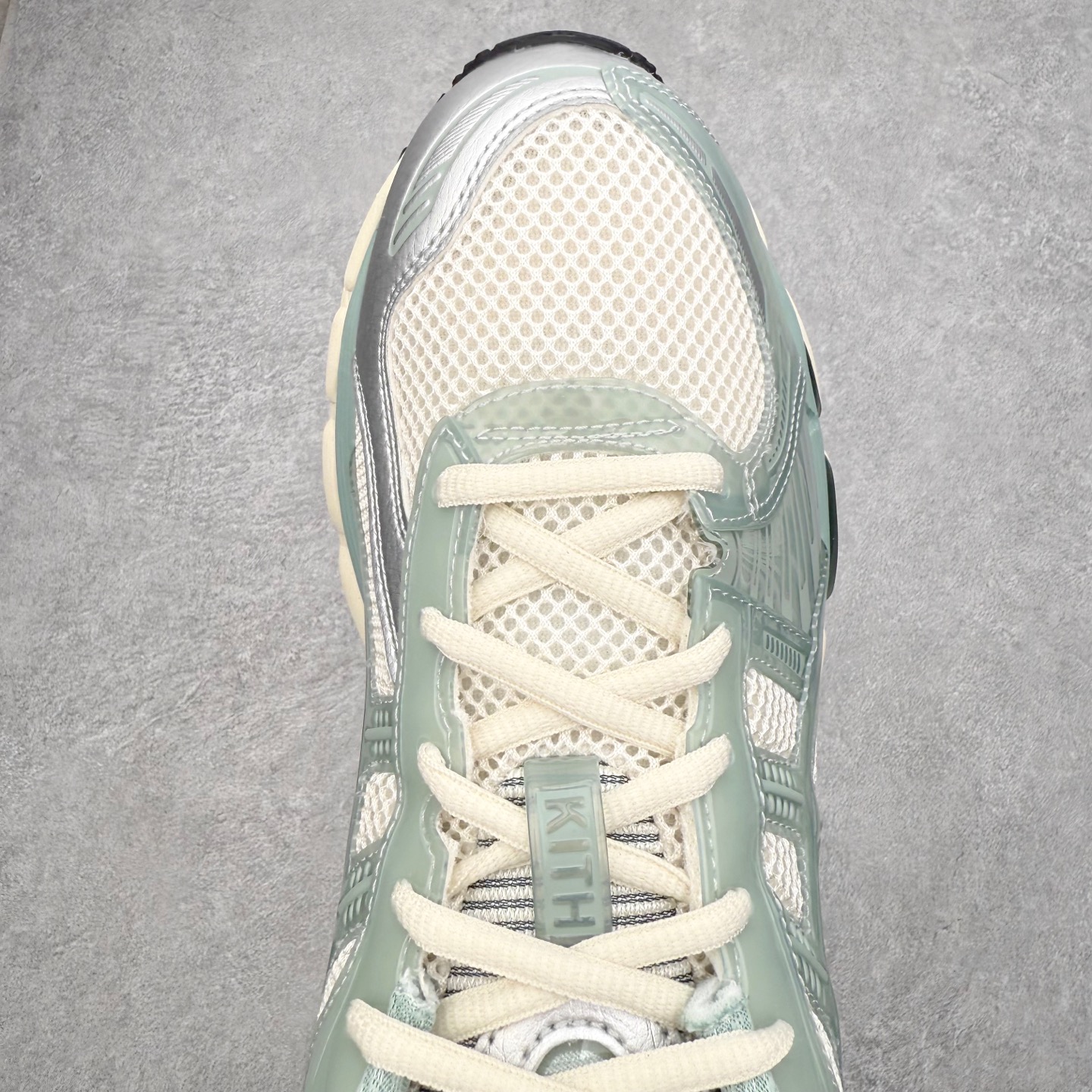 图片[4]-＃ZC总裁 Asics Gel Kayano 12.1 亚瑟士卡亚诺12.1代系列低帮轻量缓震休闲运动跑步鞋 采用环保太空合成革配合透气网眼布鞋面材质 中底3D可视GEL缓震胶效果 升级EVA全新缓震中底部位科技组合耐磨橡胶外底片 尺码：36 37 37.5 38 39 39.5 40.5 41.5 42 42.5 43.5 44 44.5 45 46-选品中心