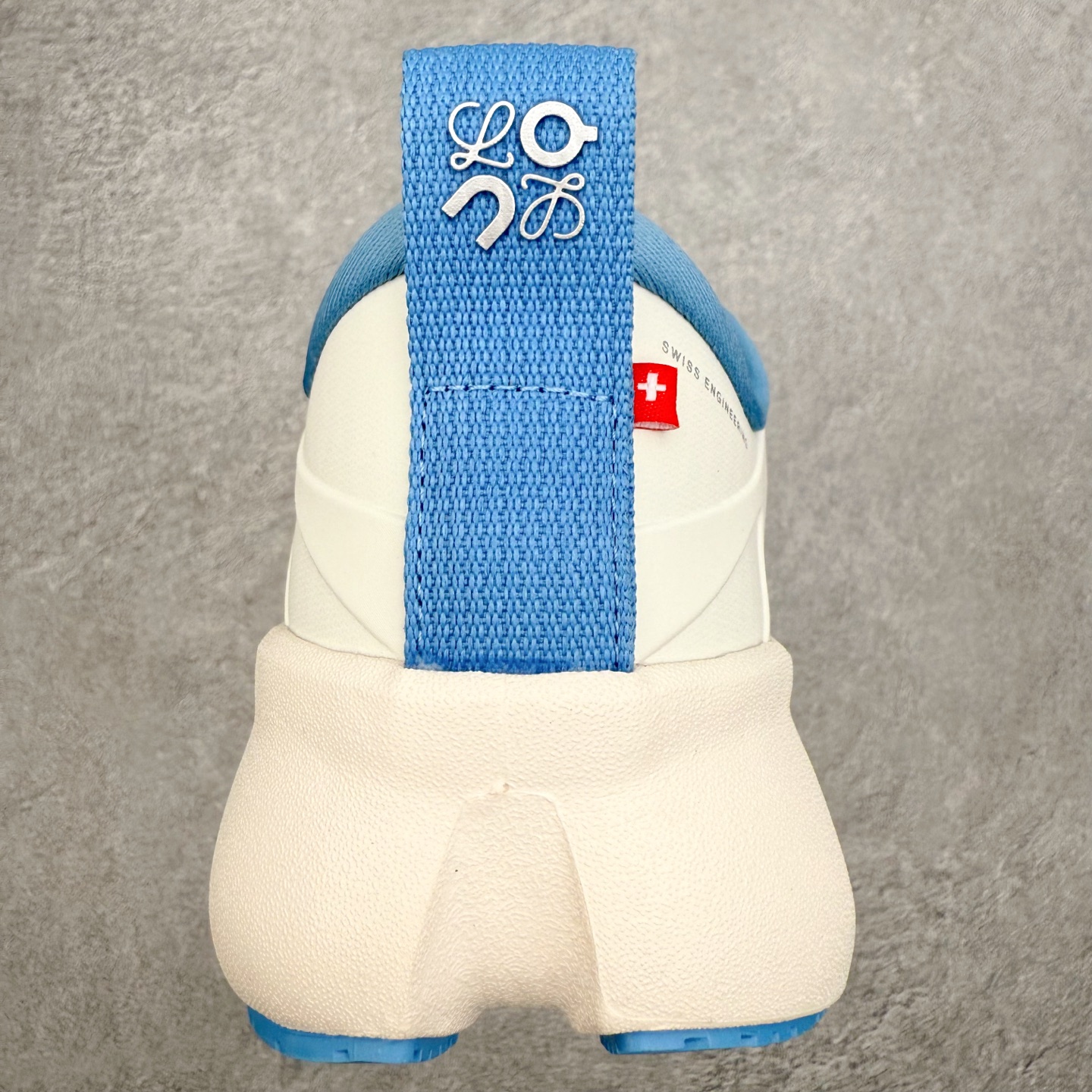 图片[8]-＃莞产 LOEWE罗意威 x ON昂跑 联名款 Cloudsolo系列 •原鞋一致橡胶底 原版高弹MD 加爆米花料 •正确后跟小蛮腰 •Logo立体有光泽度 •正确鞋头饱满立体 •鞋舌TPU立体高频 •正确鞋面网布多层厚实材料 •后跟织带高频立体 织带上浆加硬 •正确鞋带头滴胶柔软 •正确鞋垫前薄后厚有弹性（欧奈斯材料，非普通海玻璃） 尺码：36 36.5 37 37.5 38 38.5 39 40 40.5 41 42 42.5 43 44 44.5 45 46（真半码）-选品中心