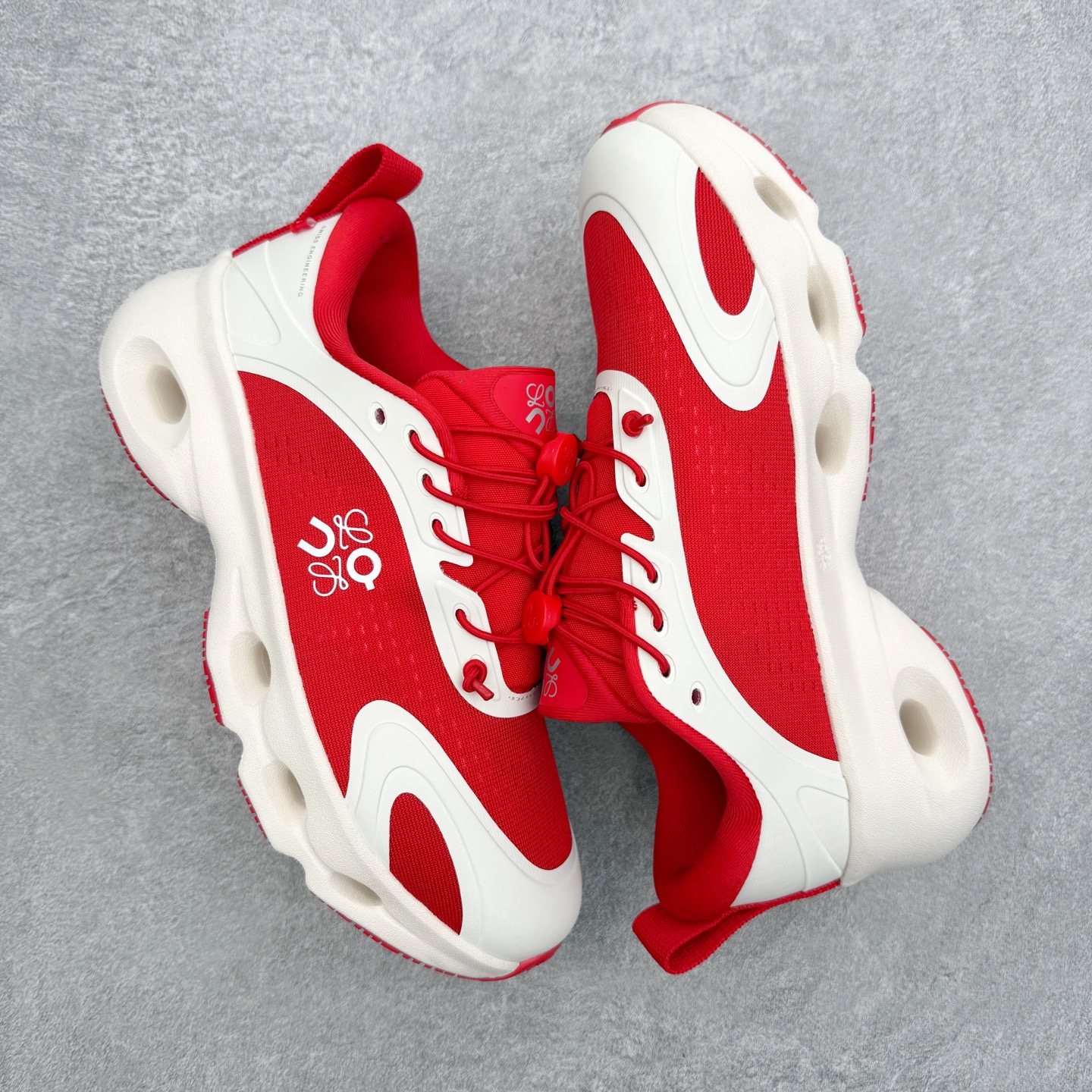 图片[3]-＃莞产 LOEWE罗意威 x ON昂跑 联名款 Cloudsolo系列 •原鞋一致橡胶底 原版高弹MD 加爆米花料 •正确后跟小蛮腰 •Logo立体有光泽度 •正确鞋头饱满立体 •鞋舌TPU立体高频 •正确鞋面网布多层厚实材料 •后跟织带高频立体 织带上浆加硬 •正确鞋带头滴胶柔软 •正确鞋垫前薄后厚有弹性（欧奈斯材料，非普通海玻璃） 尺码：36 36.5 37 37.5 38 38.5 39 40 40.5 41 42 42.5 43 44 44.5 45 46（真半码）-选品中心