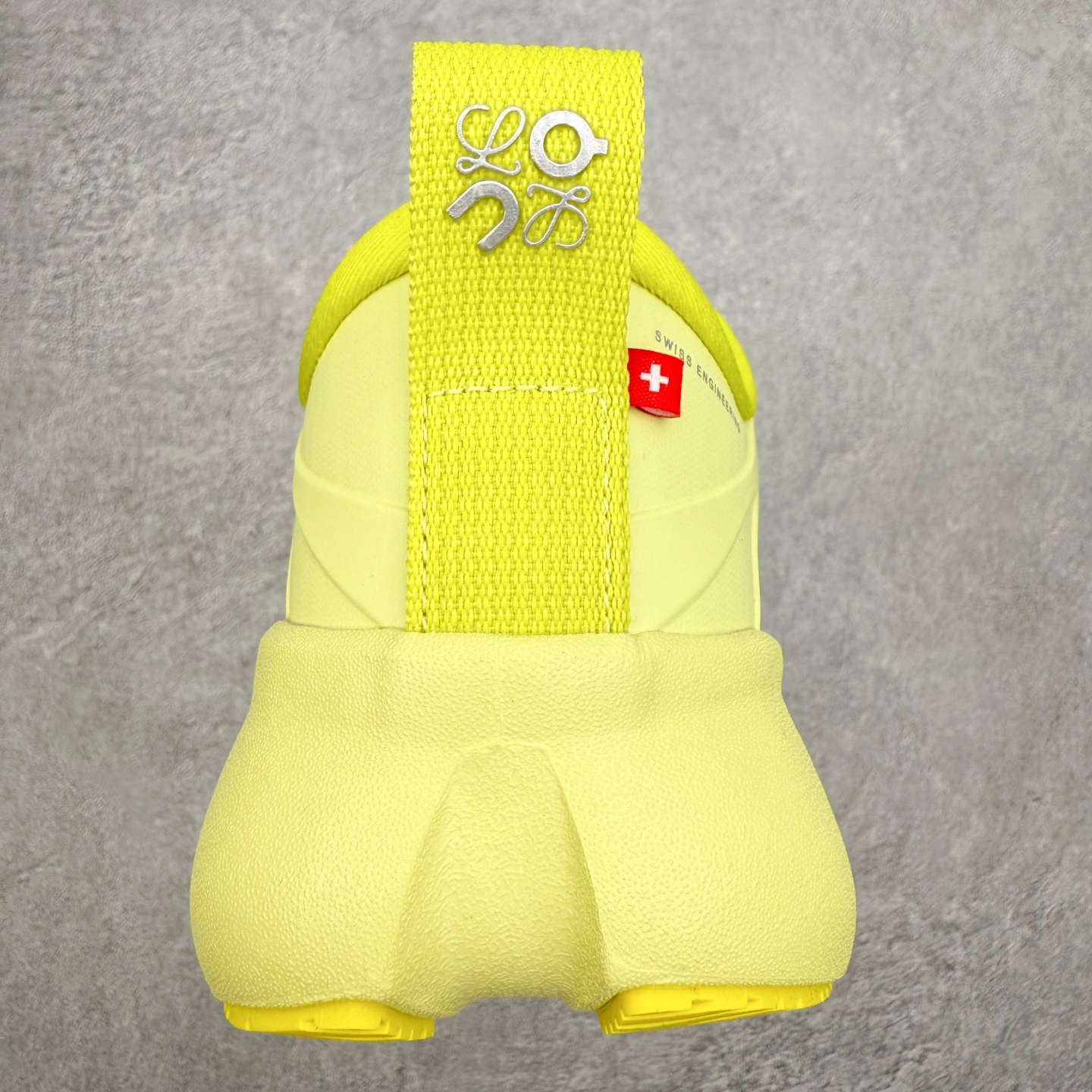 图片[8]-＃莞产 LOEWE罗意威 x ON昂跑 联名款 Cloudsolo系列 •原鞋一致橡胶底 原版高弹MD 加爆米花料 •正确后跟小蛮腰 •Logo立体有光泽度 •正确鞋头饱满立体 •鞋舌TPU立体高频 •正确鞋面网布多层厚实材料 •后跟织带高频立体 织带上浆加硬 •正确鞋带头滴胶柔软 •正确鞋垫前薄后厚有弹性（欧奈斯材料，非普通海玻璃） 尺码：36 36.5 37 37.5 38 38.5 39 40 40.5 41 42 42.5 43 44 44.5 45 46（真半码）-选品中心