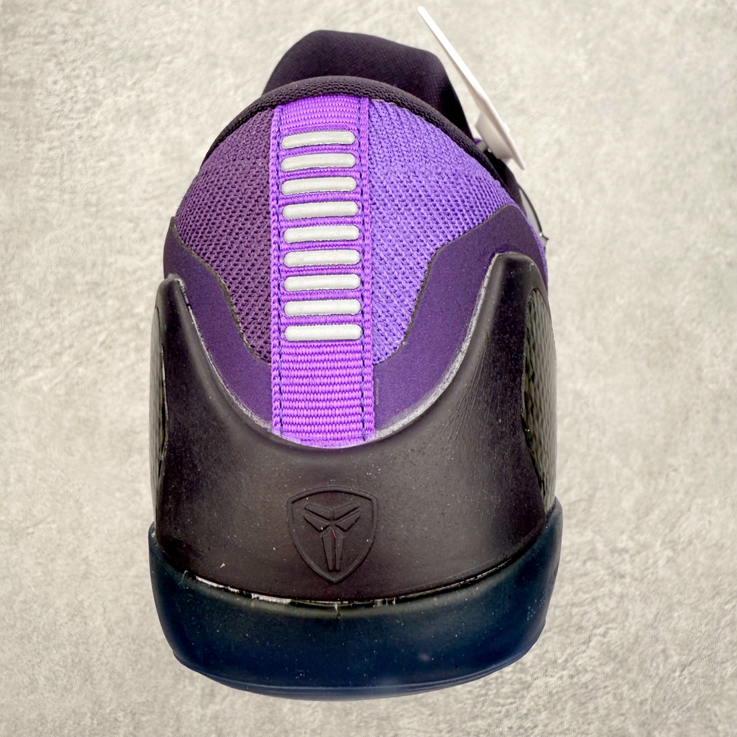 图片[8]-＃灭世/Max NK Kobe 9 Low EM PE 科比九代舒适减震防滑低帮篮球鞋 紫色 IM0465-500 ✅原楦打造灵动版型 鞋头➕腰身➕后跟 360°无死角 ✅原厂工艺3层立体编织flyknit鞋面 厚度同步ZP吊打市场“纯原” ✅原厂碳板加持 立体感区分市场货品 ✅区分市场货品🌪过验级拉帮细节 ✅内置全新复刻版中底鞋垫 REACT缓震 密度增加抗衰减 ✅针对海外市场增加 47.5 满足精英选手实战需求 最强科9 灭世制造 用实力让情怀落地 👊🏻 尺码：39 40 40.5 41 42 42.5 43 44 44.5 45 46 47.5-选品中心