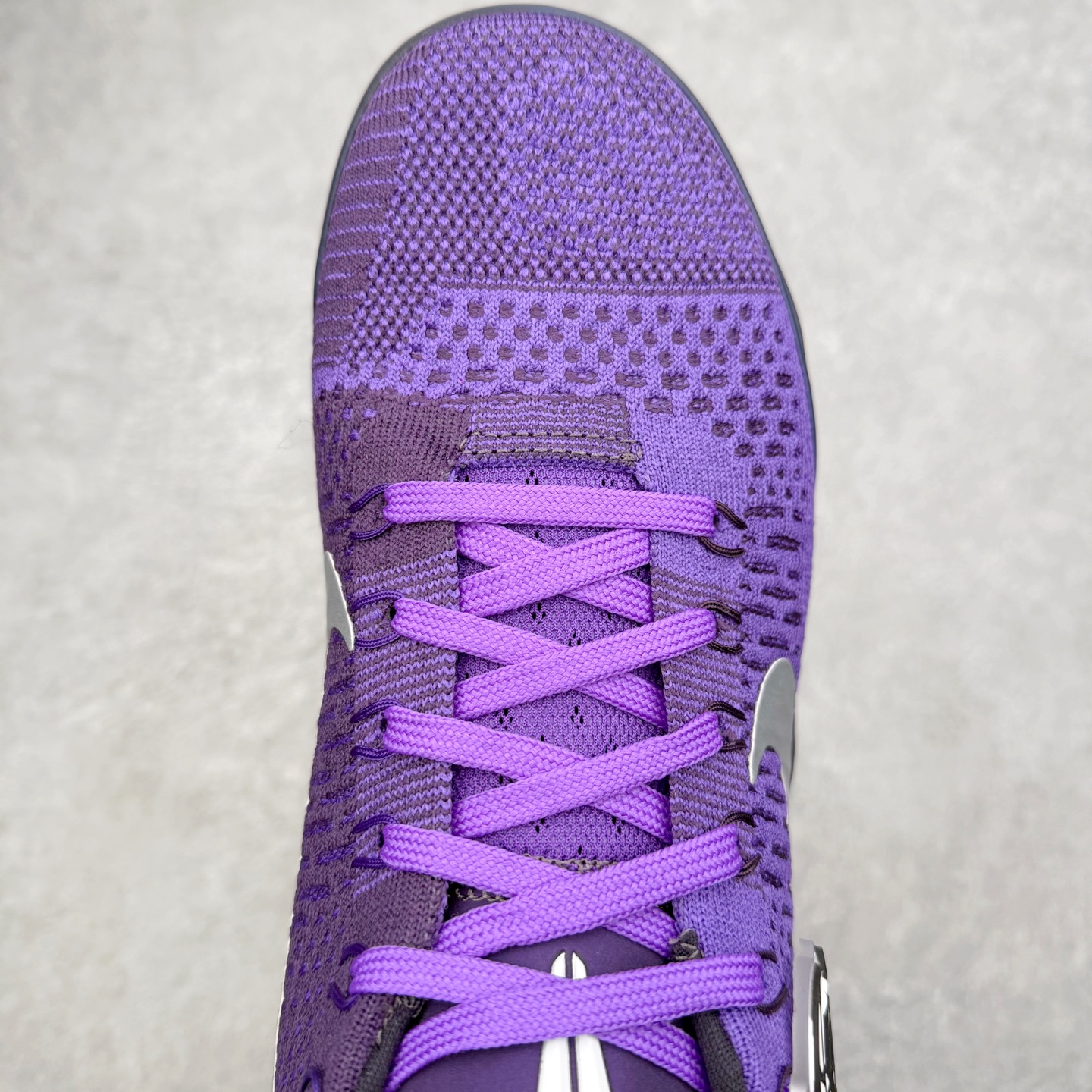 图片[4]-＃灭世/Max NK Kobe 9 Low EM PE 科比九代舒适减震防滑低帮篮球鞋 紫色 IM0465-500 ✅原楦打造灵动版型 鞋头➕腰身➕后跟 360°无死角 ✅原厂工艺3层立体编织flyknit鞋面 厚度同步ZP吊打市场“纯原” ✅原厂碳板加持 立体感区分市场货品 ✅区分市场货品🌪过验级拉帮细节 ✅内置全新复刻版中底鞋垫 REACT缓震 密度增加抗衰减 ✅针对海外市场增加 47.5 满足精英选手实战需求 最强科9 灭世制造 用实力让情怀落地 👊🏻 尺码：39 40 40.5 41 42 42.5 43 44 44.5 45 46 47.5-选品中心