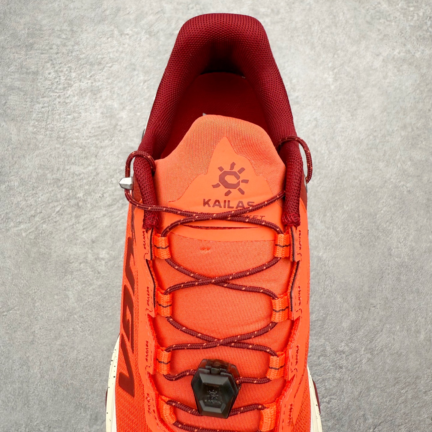 图片[5]-＃K版 KAILAS FUGA EX3 BOA 凯乐石25款舒适缓冲徒步 织物TPU减震防滑透气包裹性轻便低帮 超强抓地力越野跑步鞋 KAILAS凯乐石品牌是全球三大全系攀登品牌之一，于2003年创立于中国广州，致力于为有攀登梦想的户外运动员及爱好者，研发制造功能性专业装备，满足他们在极限环境下安全舒适的需求，凯乐石专注于科技面料的开发及专业功能设计，产品线覆盖登山、攀岩、徒步、越野跑山、露营、旅行等多项户外运动，通过运动员的测试反馈，不断进化迭代，产品荣获国内外大奖71座，发明专利21个，更突破性的自主研发攀登器械，打造出中国的攀登硬实力。实拍调校N版已经零色差零失真 百分百还原实物色彩所见即所得 不存在货不对板色差等低级问题 选购参考实物拍摄 不混卖不参货 只用心做好货严格选品 承诺混一赔十 尺码：36 36.5 37.5 38 38.5 39 39.5 40 40.5 41 41.5 42 42.5 43 44 44.5 45-选品中心