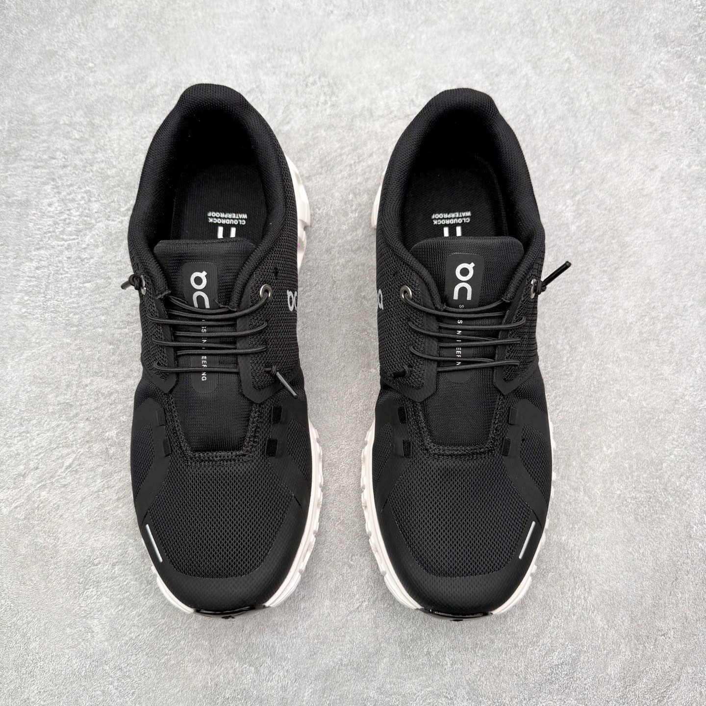 图片[2]-On昂跑 Cloudmonster 舒适 织物防滑透气回弹 低帮 休闲长跑城市通勤跑步鞋 此运动品牌 开创于2010年 缓震着陆、强效回弹、轻柔质感的设计构思始终是ON研制关键 与此同时基于“为全球提供革新性的跑步感受”信念 陆续推出了多款跑鞋及其以专业运动人体跑步工程学为设计关键的功能性跑步服饰设备 让跑者不费力气地畅快畅跑 尺码：36 36.5 37.5 38 38.5 39 40 40.5 41 42 42.5 43 44 44.5 45-选品中心