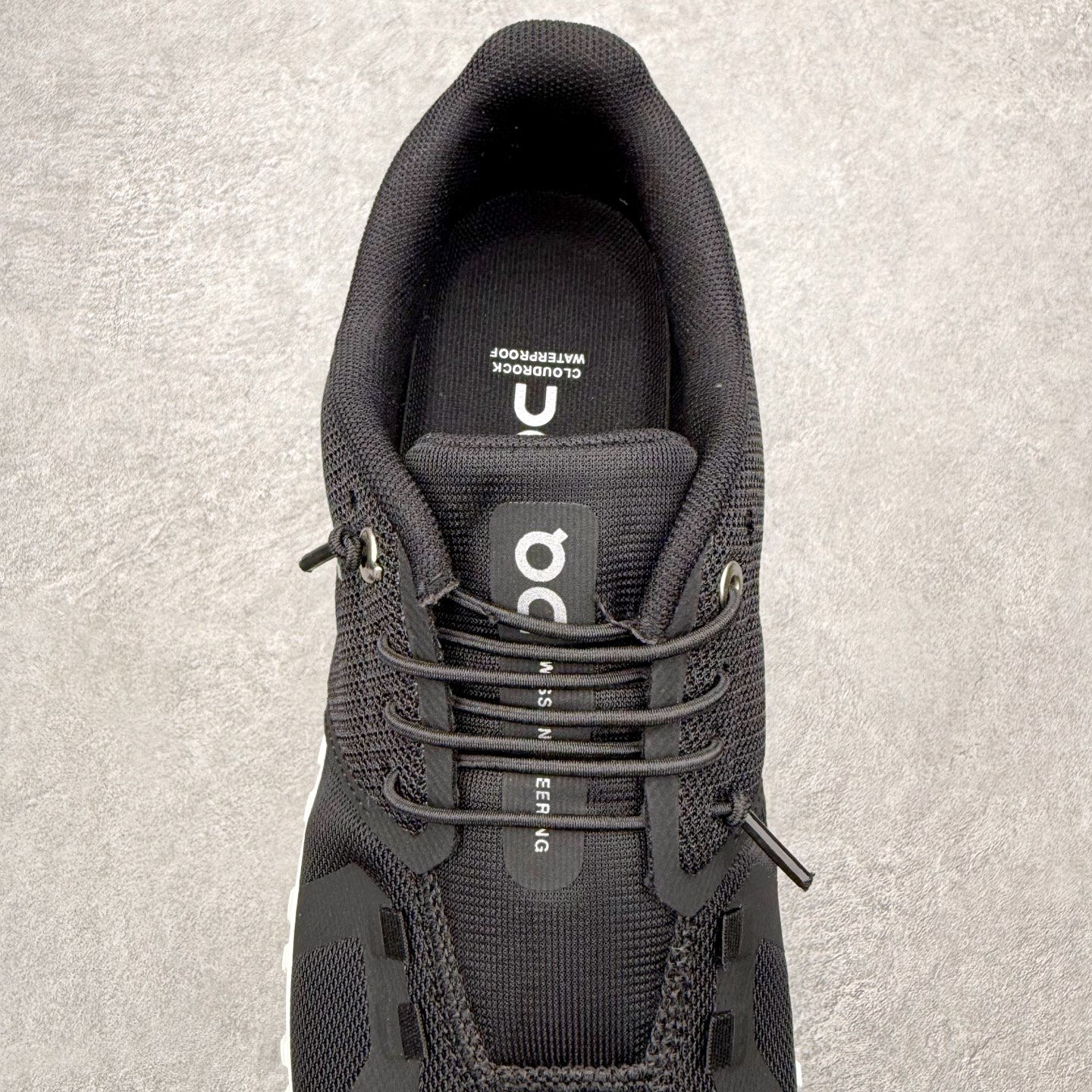 图片[5]-On昂跑 Cloudmonster 舒适 织物防滑透气回弹 低帮 休闲长跑城市通勤跑步鞋 此运动品牌 开创于2010年 缓震着陆、强效回弹、轻柔质感的设计构思始终是ON研制关键 与此同时基于“为全球提供革新性的跑步感受”信念 陆续推出了多款跑鞋及其以专业运动人体跑步工程学为设计关键的功能性跑步服饰设备 让跑者不费力气地畅快畅跑 尺码：36 36.5 37.5 38 38.5 39 40 40.5 41 42 42.5 43 44 44.5 45-选品中心