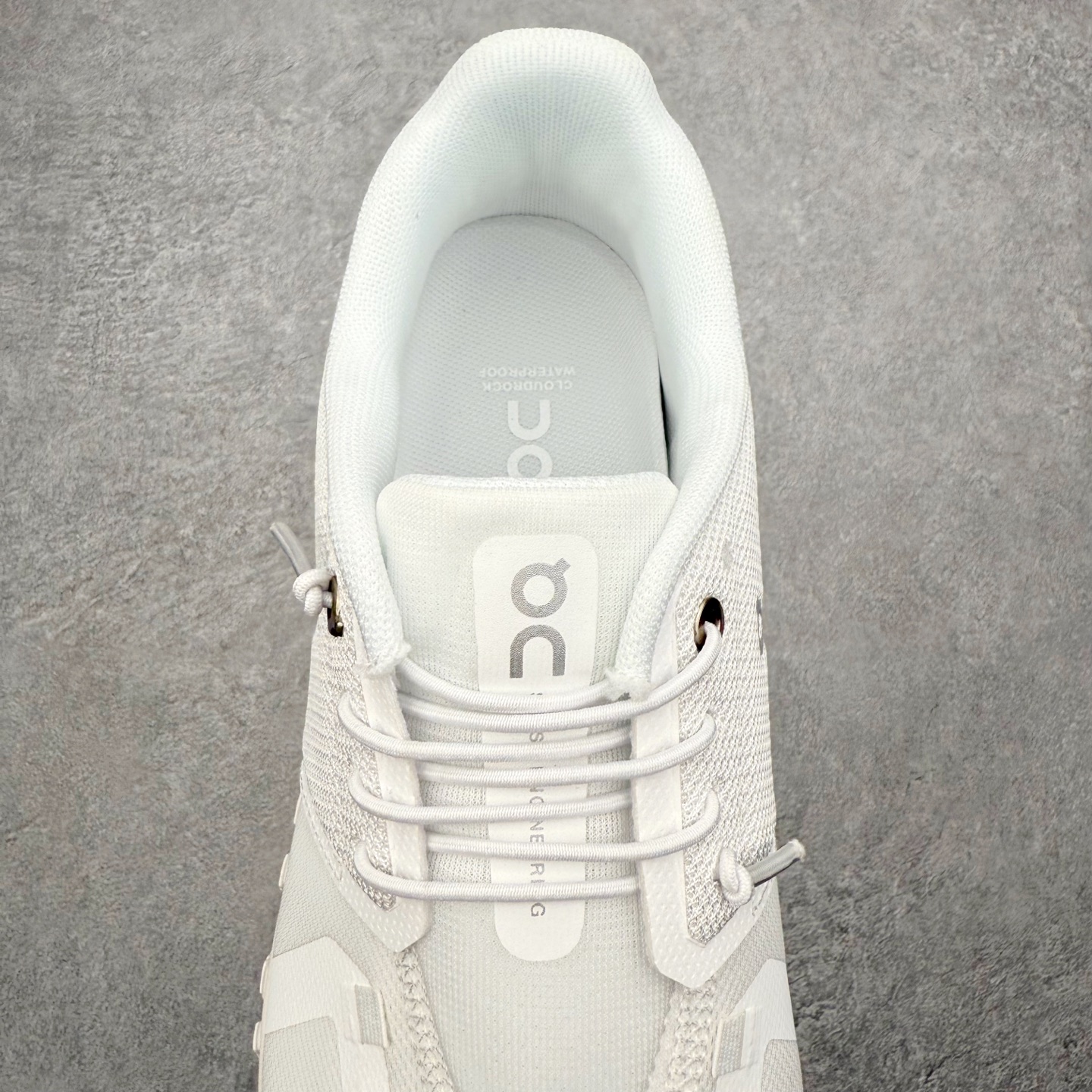 图片[5]-On昂跑 Cloudmonster 舒适 织物防滑透气回弹 低帮 休闲长跑城市通勤跑步鞋 此运动品牌 开创于2010年 缓震着陆、强效回弹、轻柔质感的设计构思始终是ON研制关键 与此同时基于“为全球提供革新性的跑步感受”信念 陆续推出了多款跑鞋及其以专业运动人体跑步工程学为设计关键的功能性跑步服饰设备 让跑者不费力气地畅快畅跑 尺码：36 36.5 37.5 38 38.5 39 40 40.5 41 42 42.5 43 44 44.5 45-选品中心