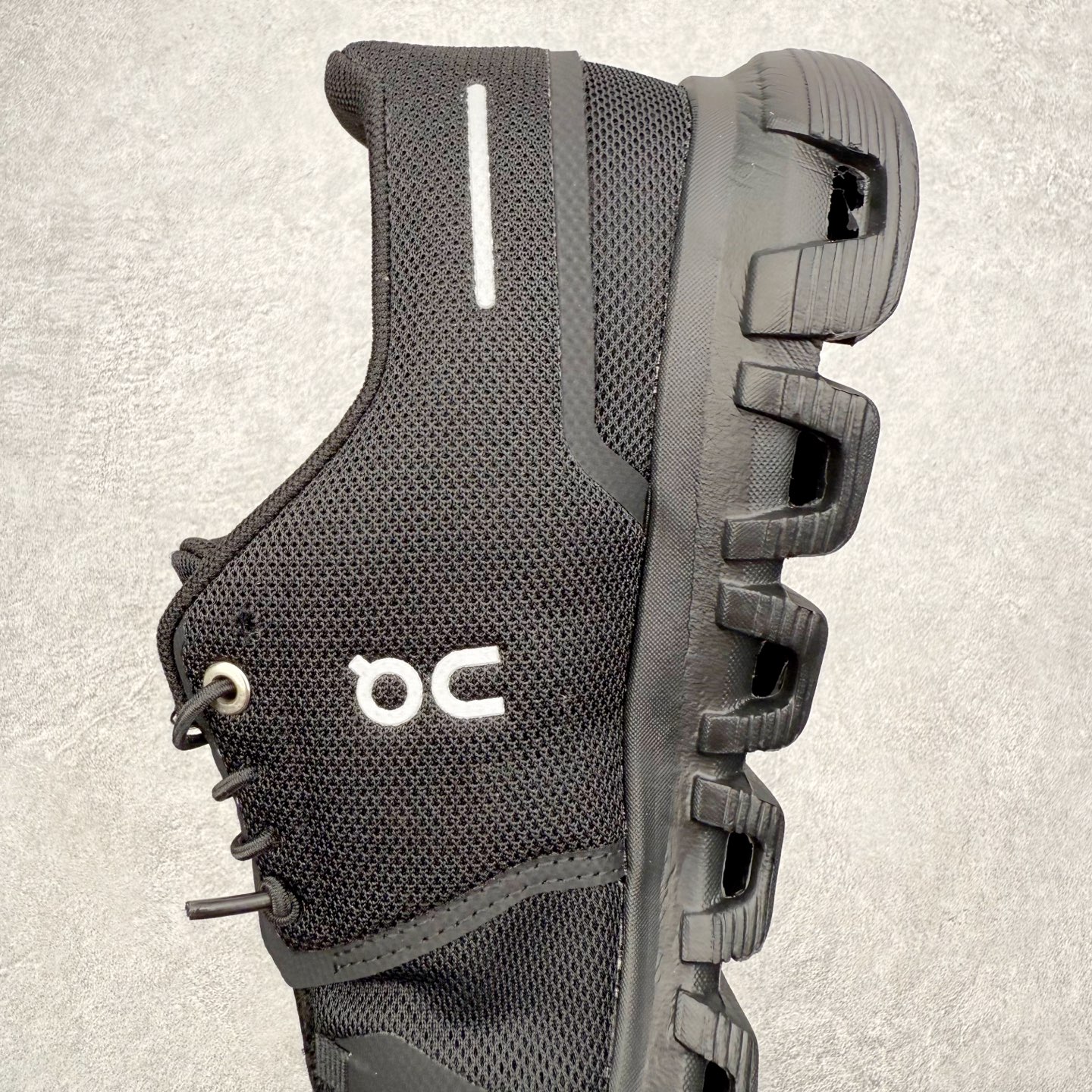 图片[7]-On昂跑 Cloudmonster 舒适 织物防滑透气回弹 低帮 休闲长跑城市通勤跑步鞋 此运动品牌 开创于2010年 缓震着陆、强效回弹、轻柔质感的设计构思始终是ON研制关键 与此同时基于“为全球提供革新性的跑步感受”信念 陆续推出了多款跑鞋及其以专业运动人体跑步工程学为设计关键的功能性跑步服饰设备 让跑者不费力气地畅快畅跑 尺码：36 36.5 37.5 38 38.5 39 40 40.5 41 42 42.5 43 44 44.5 45-选品中心