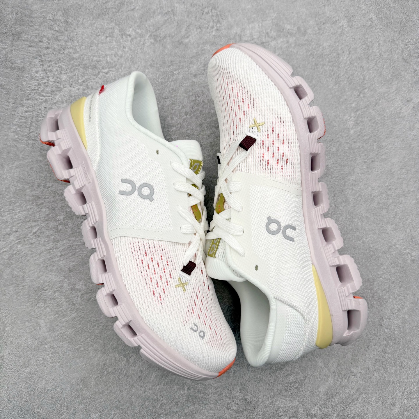 图片[3]-On昂跑 Cloudmonster 舒适 织物防滑透气回弹 低帮 休闲长跑城市通勤跑步鞋 此运动品牌 开创于2010年 缓震着陆、强效回弹、轻柔质感的设计构思始终是ON研制关键 与此同时基于“为全球提供革新性的跑步感受”信念 陆续推出了多款跑鞋及其以专业运动人体跑步工程学为设计关键的功能性跑步服饰设备 让跑者不费力气地畅快畅跑 尺码：36 36.5 37.5 38 38.5 39 40 40.5 41 42 42.5 43 44 44.5 45-选品中心