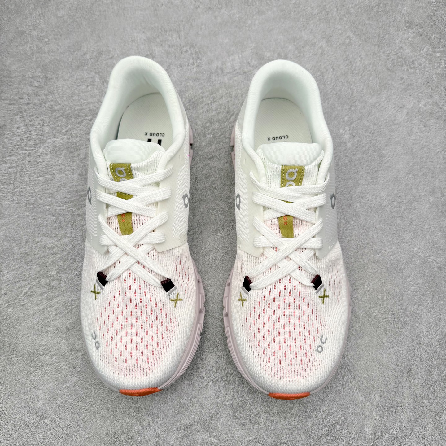 图片[2]-On昂跑 Cloudmonster 舒适 织物防滑透气回弹 低帮 休闲长跑城市通勤跑步鞋 此运动品牌 开创于2010年 缓震着陆、强效回弹、轻柔质感的设计构思始终是ON研制关键 与此同时基于“为全球提供革新性的跑步感受”信念 陆续推出了多款跑鞋及其以专业运动人体跑步工程学为设计关键的功能性跑步服饰设备 让跑者不费力气地畅快畅跑 尺码：36 36.5 37.5 38 38.5 39 40 40.5 41 42 42.5 43 44 44.5 45-选品中心