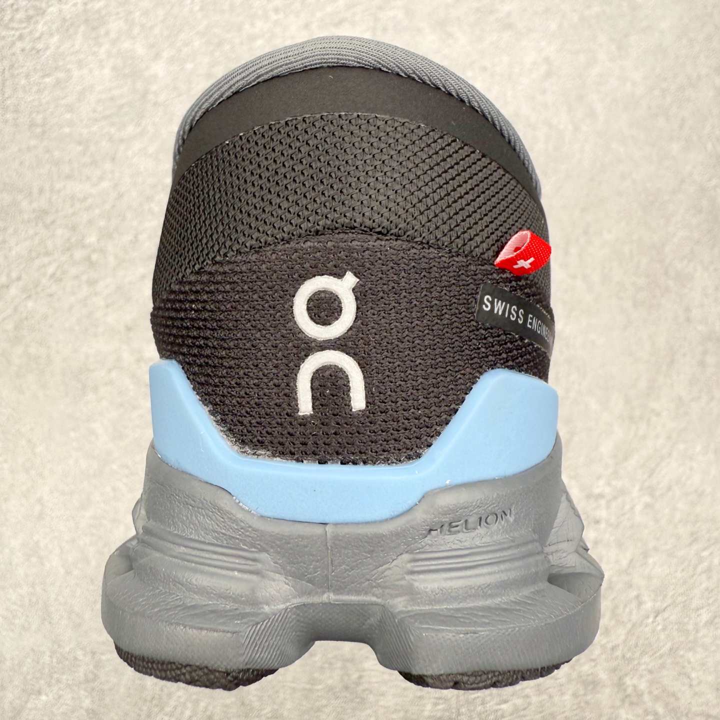 图片[8]-On昂跑 Cloudmonster 舒适 织物防滑透气回弹 低帮 休闲长跑城市通勤跑步鞋 此运动品牌 开创于2010年 缓震着陆、强效回弹、轻柔质感的设计构思始终是ON研制关键 与此同时基于“为全球提供革新性的跑步感受”信念 陆续推出了多款跑鞋及其以专业运动人体跑步工程学为设计关键的功能性跑步服饰设备 让跑者不费力气地畅快畅跑 尺码：36 36.5 37.5 38 38.5 39 40 40.5 41 42 42.5 43 44 44.5 45-选品中心