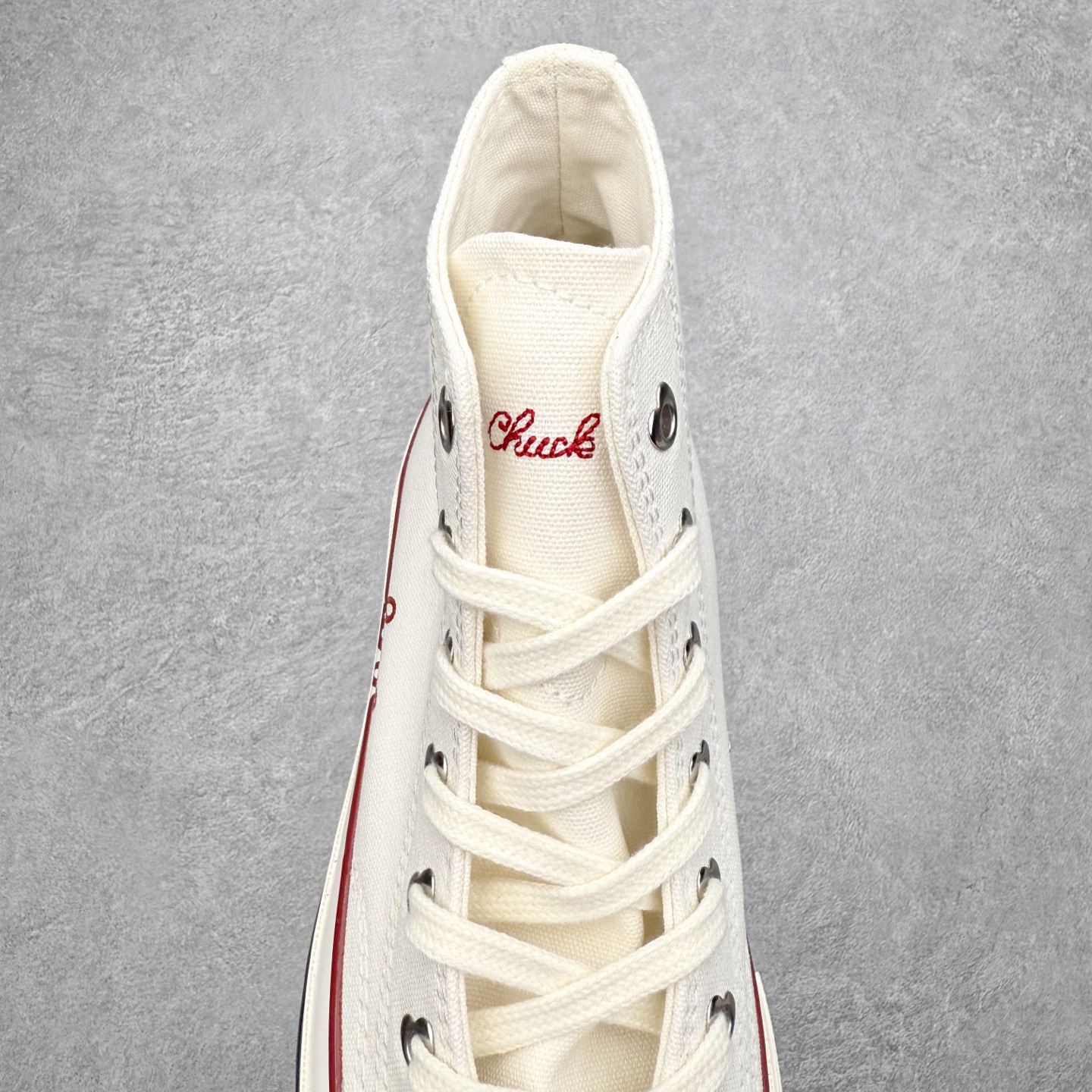 图片[5]-Converse Chuck 1970S 情人节限定 匡威官方 挚爱同心系列休闲帆布鞋 经典1970s鞋型搭配红色LOVE果冻鞋底，鞋圈红色线条围绕love手写字体，氛围感拉满，加厚心形鞋舌柔软耐穿，适合情侣穿搭。 货号：A19060C白红 货号：A19061C 黑红 尺码：35 36 36.5 37 37.5 38 39 39.5 40 41 41.5 42 42.5 43 44-选品中心