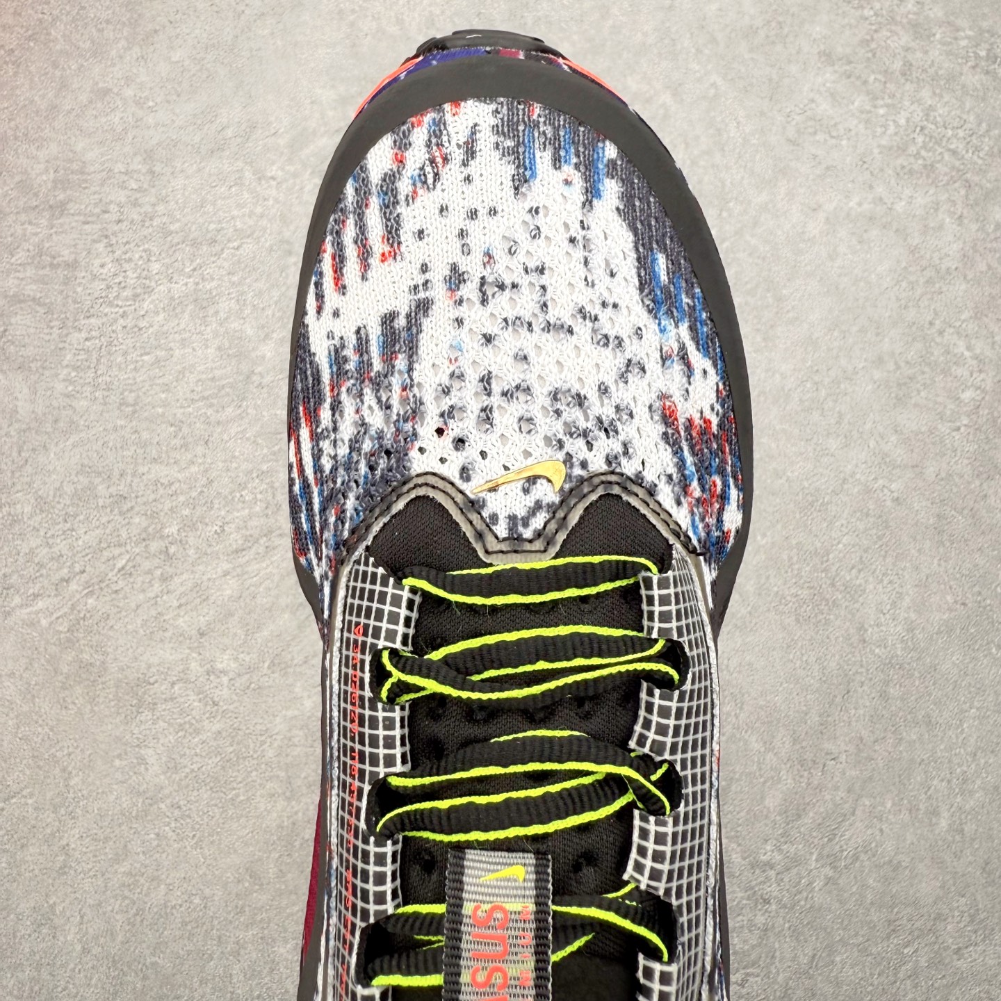 图片[4]-＃纯原 NK Pegasus Premium 飞马全掌气垫跑步运动鞋 气垫的究极进化 NIKE 2025S 新王炸 • 在特有Air科技加持下，耐克带来全新Pegasus Premium。这款跑鞋在传承耐克飞马（Pegasus）系列标志性的缓震功能的同时，将首次搭载耐克的塑型可视化Air Zoom气垫单元。• 塑型Air Zoom气垫单元贴合脚部的自然轮廓，帮助跑者在从后跟到脚趾的过渡中能够有效传递力量，带来一种前所未有的轻盈、顺畅回馈体验。中底采用ZoomX泡绵，后跟则使用ReactX泡绵，为跑者提供稳定流畅的推进感。• 塑型可视化Air Zoom气垫单元和精心配置的泡绵组合，让Pegasus Premium成为耐克飞马系列中颇具能量回馈的鞋款。• 全新Pegasus Premium不仅展示了耐克势头强劲的创新周期，证明了其特有的Air科技的强大实力，更体现了耐克倾听和服务运动员的能力。尺码：36 36.5 37.5 38 38.5 39 40 40.5 41 42 42.5 43 44 44.5 45-选品中心