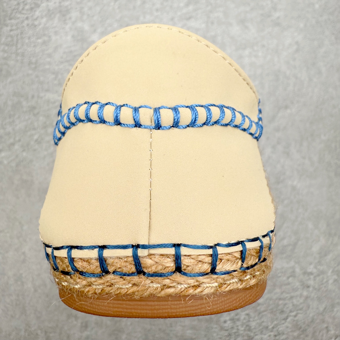 图片[8]-CLOTx AD Originals Gazelle 陈冠希联名款三叶草 草鞋德训鞋 冠希哥的设计理念把国风融入到现代潮流中 传统工艺材质 像厚麻布拼接材质 侧面是白色串珠三道杠 还有金色烫印字母 鞋底像草鞋编织一样设计 橡胶鞋底有三叶草logo 后跟处一个三叶草和一个联名logo 实拍调校N版已经零色差零失真 百分百还原实物色彩所见即所得 不存在货不对板色差等低级问题 选购参考实物拍摄 不混卖不参货 只用心做好货严格选品 承诺混一赔十 尺码：36 36.5 37.5 38 38.5 39 40 40.5 41 42 42.5 43 44 44.5 45-选品中心