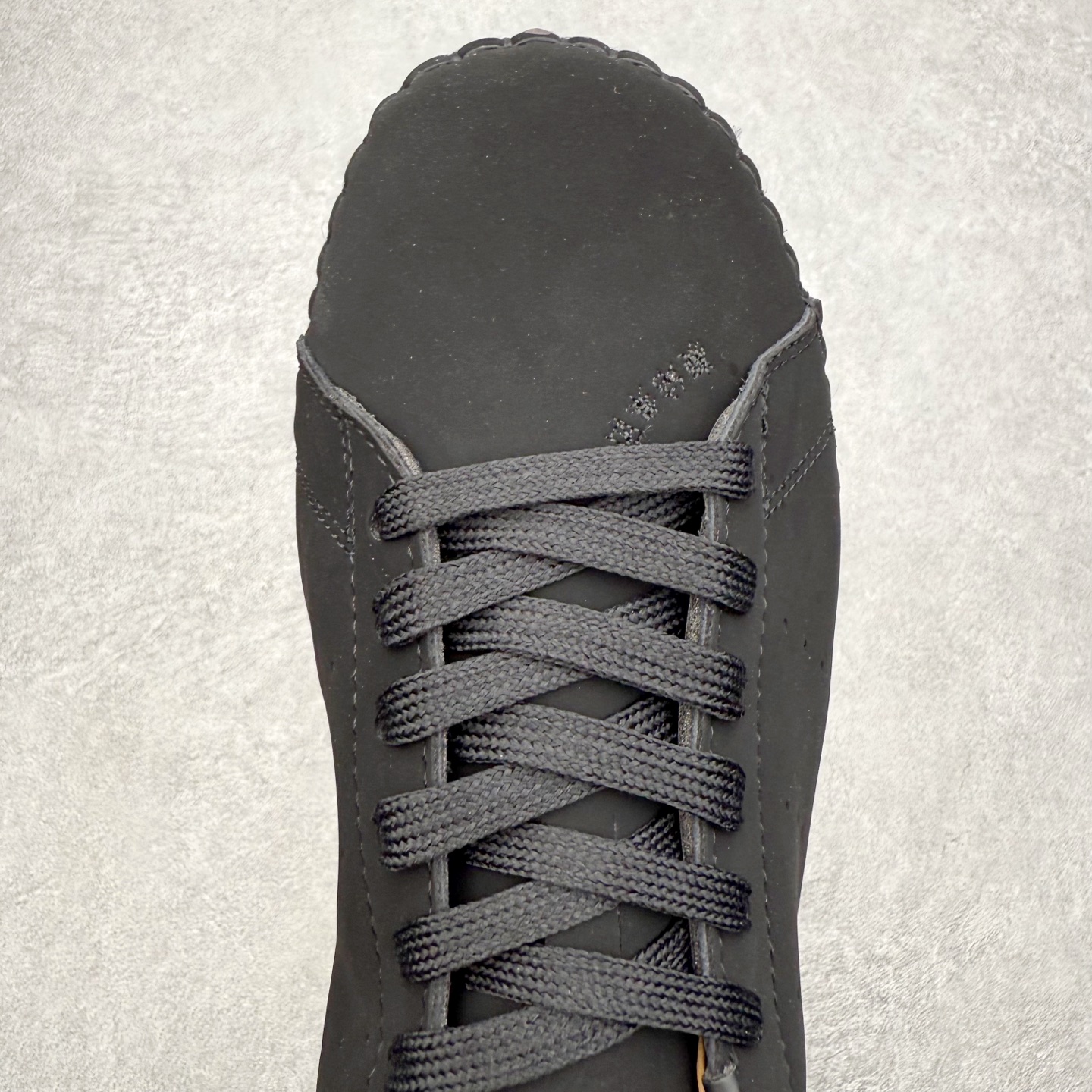 图片[4]-CLOTx AD Originals Gazelle 陈冠希联名款三叶草 草鞋德训鞋 冠希哥的设计理念把国风融入到现代潮流中 传统工艺材质 像厚麻布拼接材质 侧面是白色串珠三道杠 还有金色烫印字母 鞋底像草鞋编织一样设计 橡胶鞋底有三叶草logo 后跟处一个三叶草和一个联名logo 实拍调校N版已经零色差零失真 百分百还原实物色彩所见即所得 不存在货不对板色差等低级问题 选购参考实物拍摄 不混卖不参货 只用心做好货严格选品 承诺混一赔十 尺码：36 36.5 37.5 38 38.5 39 40 40.5 41 42 42.5 43 44 44.5 45-选品中心