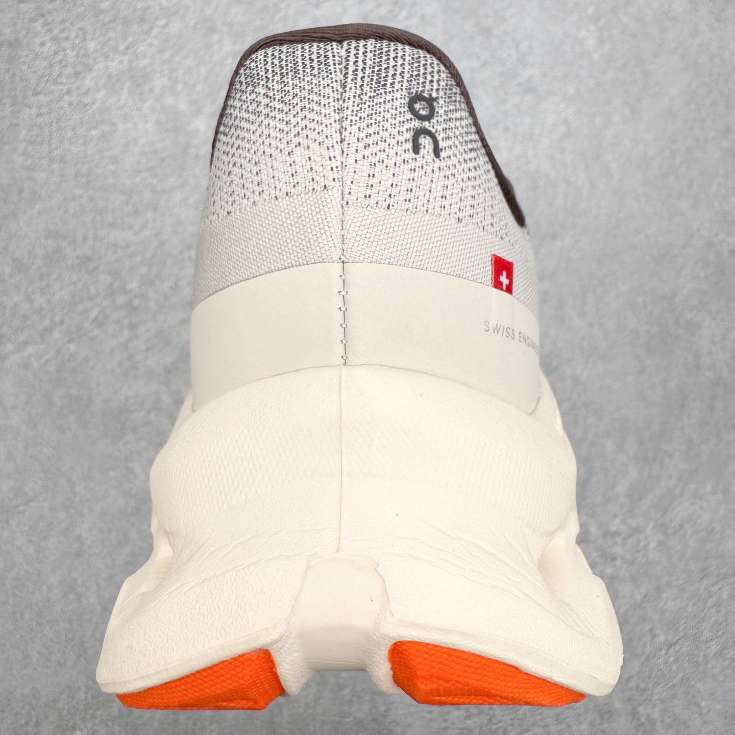 图片[8]-＃福利特价 On昂跑 Cloudtilt 圆头系带减震耐磨低帮生活休闲鞋 此运动品牌 开创于2010年 缓震着陆、强效回弹、轻柔质感的设计构思始终是ON研制关键 与此同时基于“为全球提供革新性的跑步感受”信念 陆续推出了多款跑鞋及其以专业运动人体跑步工程学为设计关键的功能性跑步服饰设备 让跑者不费力气地畅快畅跑 尺码：36 36.5 37.5 38 38.5 39 40 40.5 41 42 42.5 43 44 44.5 45-选品中心