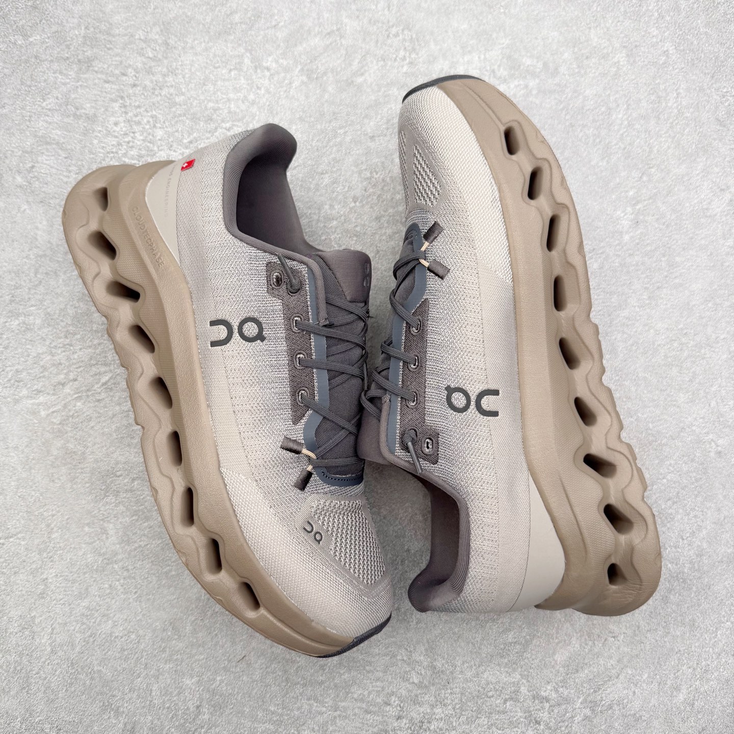 图片[3]-＃福利特价 On昂跑 Cloudtilt 圆头系带减震耐磨低帮生活休闲鞋 此运动品牌 开创于2010年 缓震着陆、强效回弹、轻柔质感的设计构思始终是ON研制关键 与此同时基于“为全球提供革新性的跑步感受”信念 陆续推出了多款跑鞋及其以专业运动人体跑步工程学为设计关键的功能性跑步服饰设备 让跑者不费力气地畅快畅跑 尺码：36 36.5 37.5 38 38.5 39 40 40.5 41 42 42.5 43 44 44.5 45-选品中心