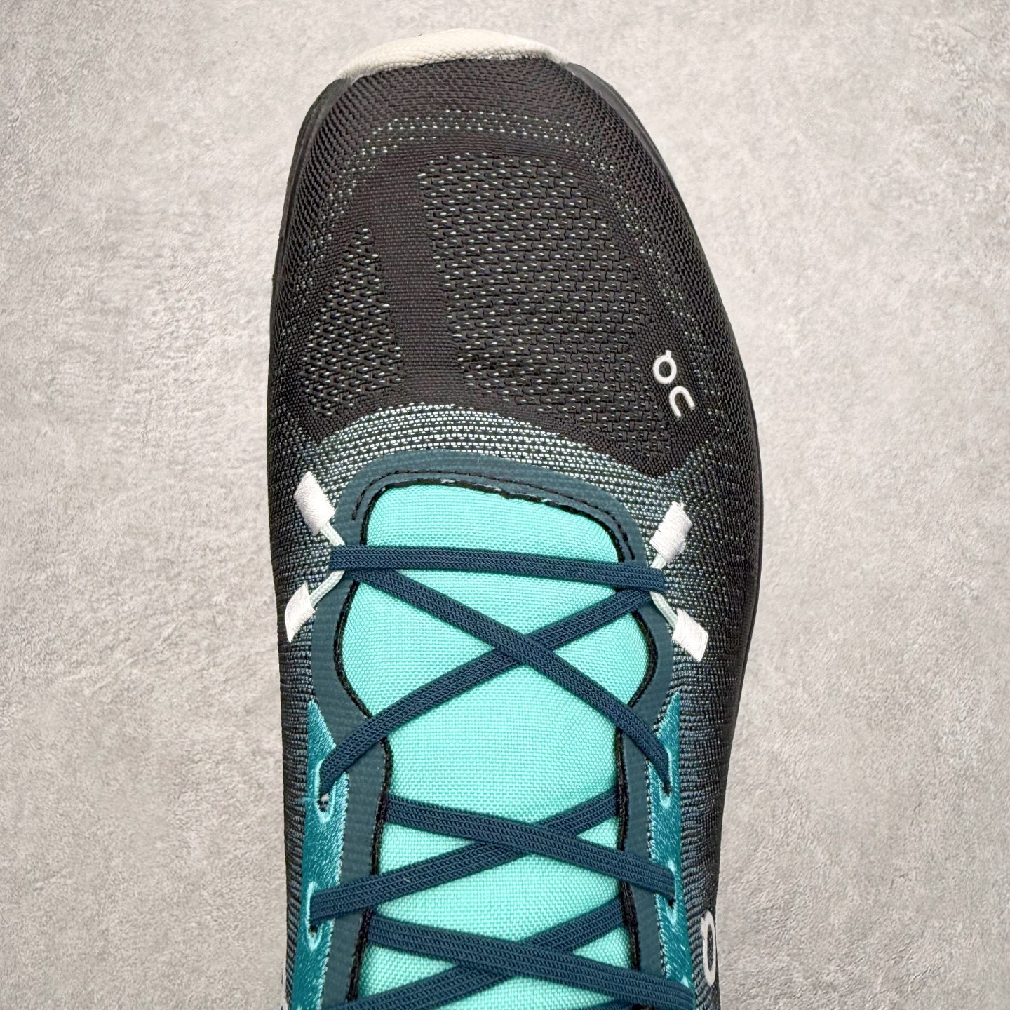 图片[4]-＃福利特价 On昂跑 Cloudtilt 圆头系带减震耐磨低帮生活休闲鞋 此运动品牌 开创于2010年 缓震着陆、强效回弹、轻柔质感的设计构思始终是ON研制关键 与此同时基于“为全球提供革新性的跑步感受”信念 陆续推出了多款跑鞋及其以专业运动人体跑步工程学为设计关键的功能性跑步服饰设备 让跑者不费力气地畅快畅跑 尺码：36 36.5 37.5 38 38.5 39 40 40.5 41 42 42.5 43 44 44.5 45-选品中心