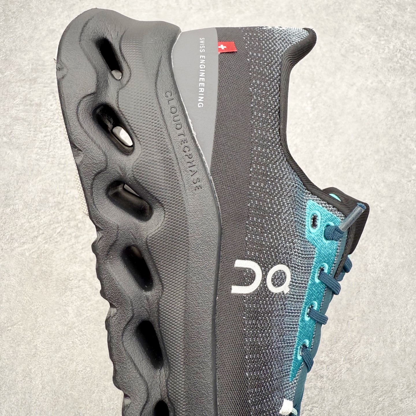 图片[6]-＃福利特价 On昂跑 Cloudtilt 圆头系带减震耐磨低帮生活休闲鞋 此运动品牌 开创于2010年 缓震着陆、强效回弹、轻柔质感的设计构思始终是ON研制关键 与此同时基于“为全球提供革新性的跑步感受”信念 陆续推出了多款跑鞋及其以专业运动人体跑步工程学为设计关键的功能性跑步服饰设备 让跑者不费力气地畅快畅跑 尺码：36 36.5 37.5 38 38.5 39 40 40.5 41 42 42.5 43 44 44.5 45-选品中心