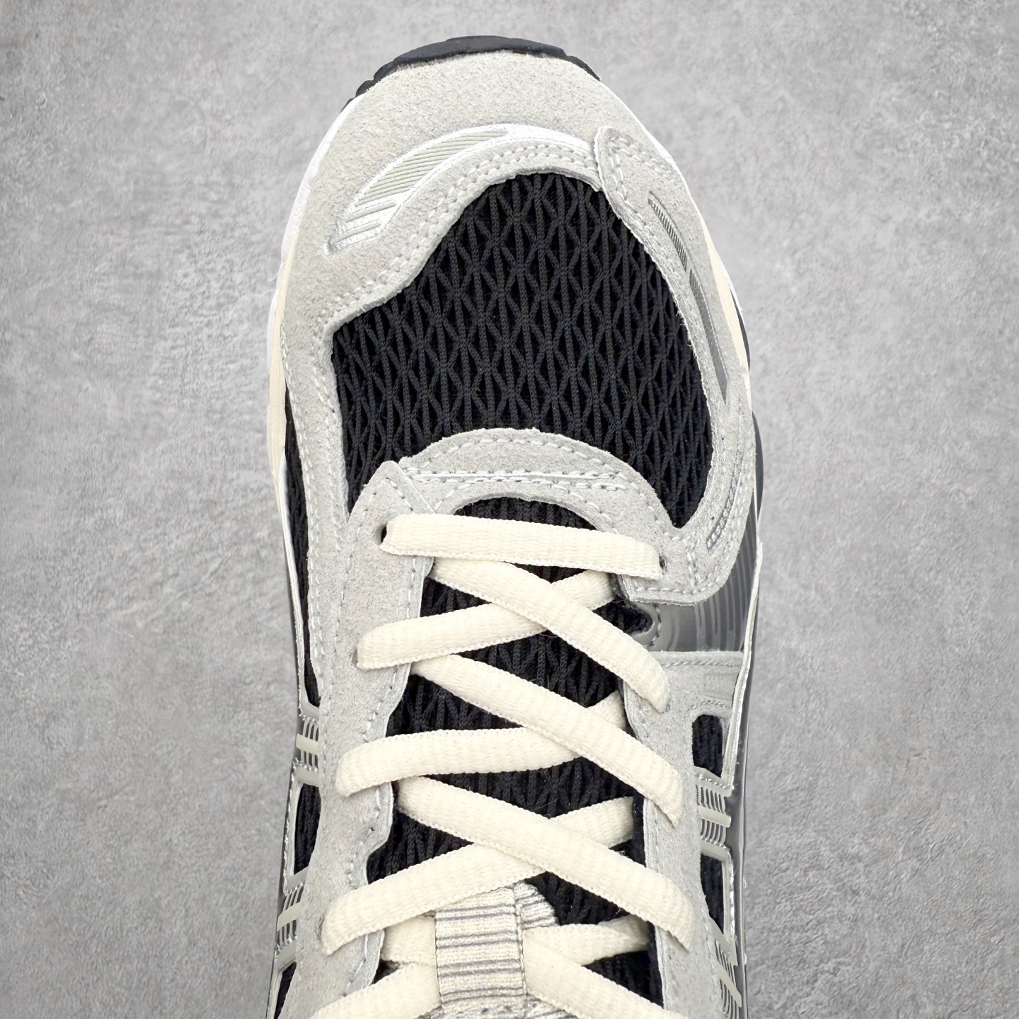 图片[4]-Asics Gel Kayano 12.1 亚瑟士卡亚诺12.1代系列低帮轻量缓震休闲运动跑步鞋 采用环保太空合成革配合透气网眼布鞋面材质 中底3D可视GEL缓震胶效果 升级EVA全新缓震中底部位科技组合耐磨橡胶外底片 尺码：36 37 37.5 38 39 39.5 40.5 41.5 42 42.5 43.5 44 44.5 45-选品中心