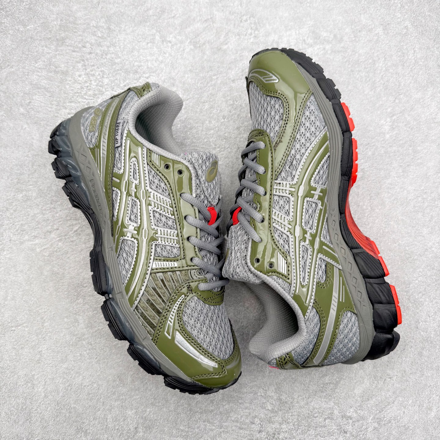 图片[3]-Asics Gel Kayano 12.1 亚瑟士卡亚诺12.1代系列低帮轻量缓震休闲运动跑步鞋 采用环保太空合成革配合透气网眼布鞋面材质 中底3D可视GEL缓震胶效果 升级EVA全新缓震中底部位科技组合耐磨橡胶外底片 尺码：36 37 37.5 38 39 39.5 40.5 41.5 42 42.5 43.5 44 44.5 45-选品中心