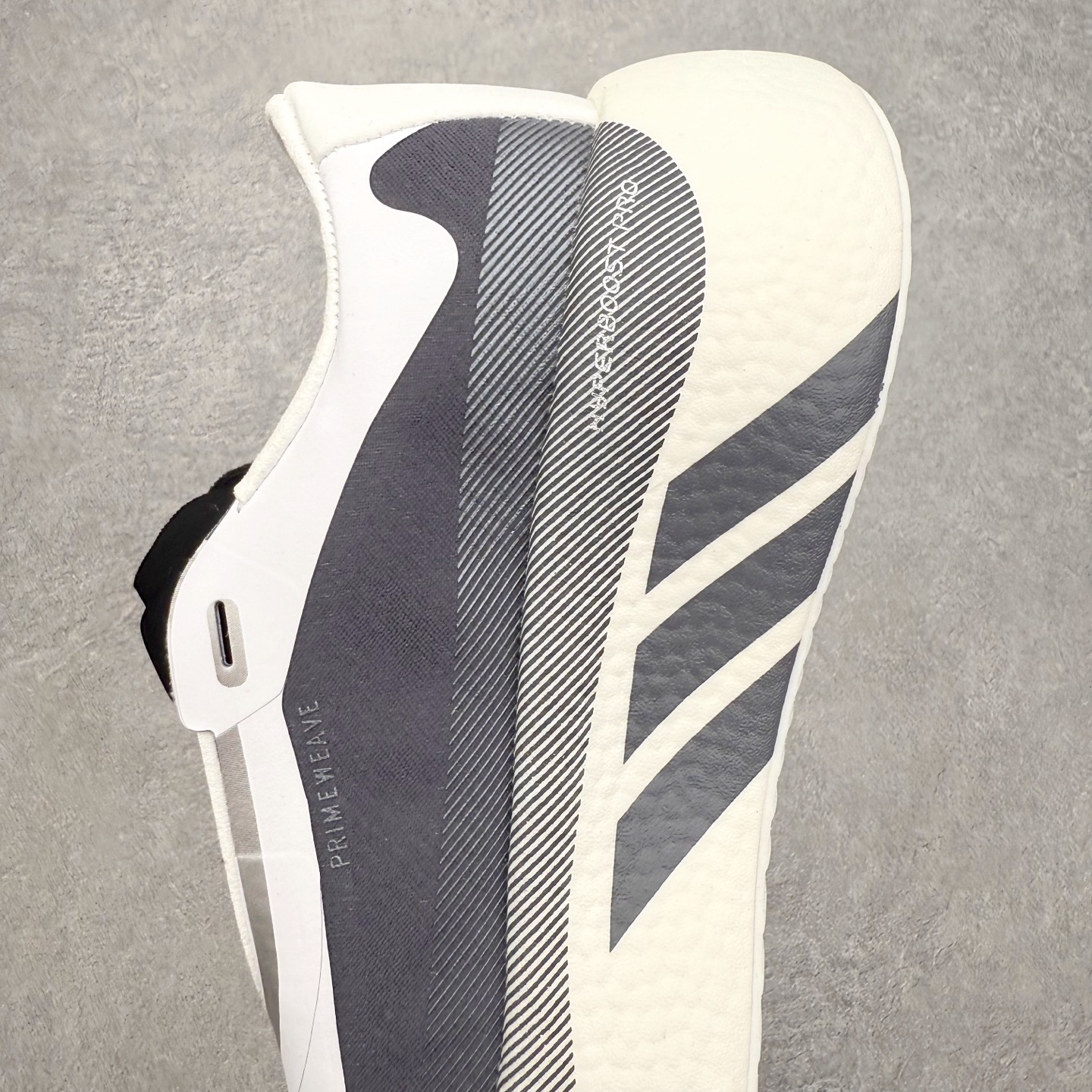 图片[7]-AD HYPERBOOST EDGE M 舒适运动跑鞋 KJ0751 实拍调校N版已经零色差零失真 百分百还原实物色彩所见即所得 不存在货不对板色差等低级问题 选购参考实物拍摄 不混卖不参货 只用心做好货严格选品 承诺混一赔十 尺码：36 36.5 37.5 38 38.5 39 40 40.5 41 42 42.5 43 44 44.5 45-选品中心