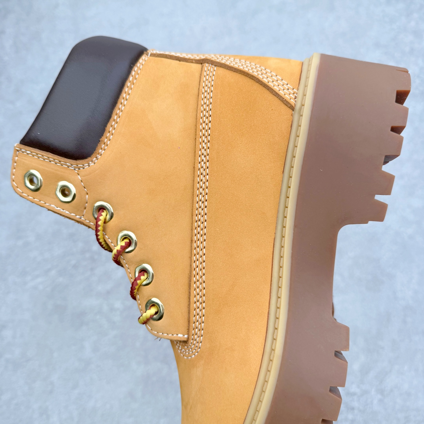 图片[7]-添柏岚Timberland Scarponcini Stone Street 6 Inch Boots 登山街头系列经典中帮厚底户外工装风休闲马丁靴“小麦黄黑”TB1A5RJD #采用耐磨反绒麂皮组合磨砂牛剖革鞋面材质 #轻量橡胶大底❗️ 尺码：35 36 37 38 39（偏大一码！）-选品中心