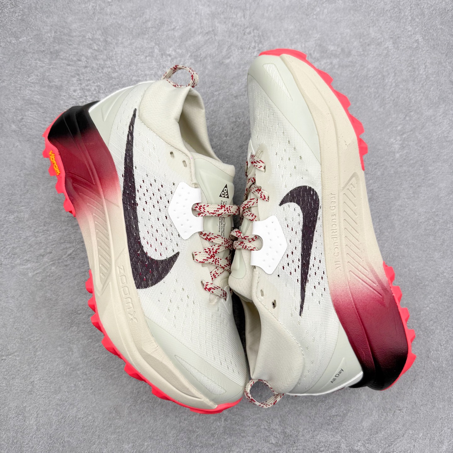 图片[3]-NK ACG ZEGAMA TRAIL 6 网面透气跑步鞋 兼顾迅疾外观和稳固脚感 后跟覆面和中足动态支撑巧妙融合 缔造稳定顺畅的迈步体验 采用密度更高的材料而且去除了前一代中操作的支撑 撑条设计 尺码：39 40 40.5 41 42 42.5 43 44 45-选品中心