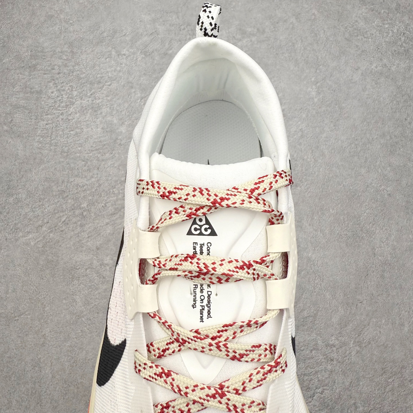 图片[5]-NK ACG ZEGAMA TRAIL 6 网面透气跑步鞋 兼顾迅疾外观和稳固脚感 后跟覆面和中足动态支撑巧妙融合 缔造稳定顺畅的迈步体验 采用密度更高的材料而且去除了前一代中操作的支撑 撑条设计 尺码：39 40 40.5 41 42 42.5 43 44 45-选品中心