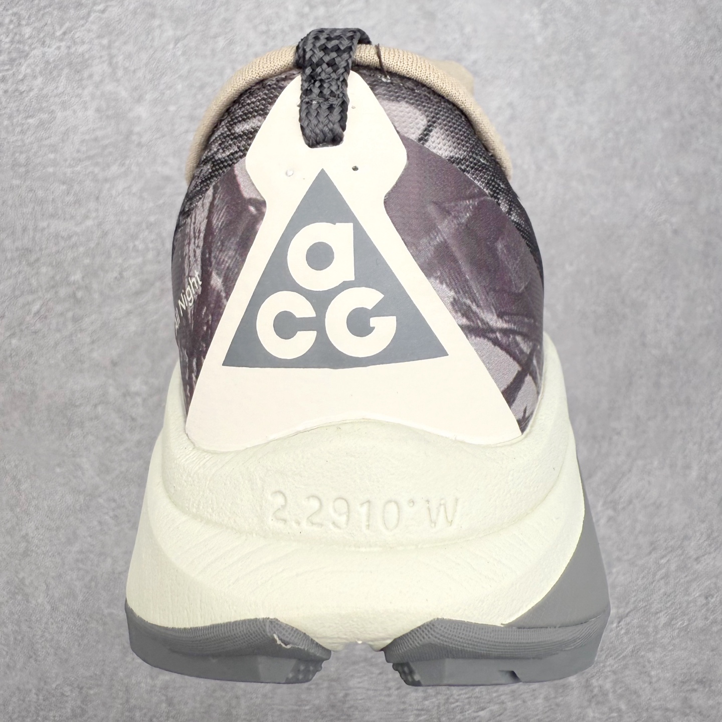 图片[8]-NK ACG ZEGAMA TRAIL 6 网面透气跑步鞋 兼顾迅疾外观和稳固脚感 后跟覆面和中足动态支撑巧妙融合 缔造稳定顺畅的迈步体验 采用密度更高的材料而且去除了前一代中操作的支撑 撑条设计 尺码：39 40 40.5 41 42 42.5 43 44 45-选品中心