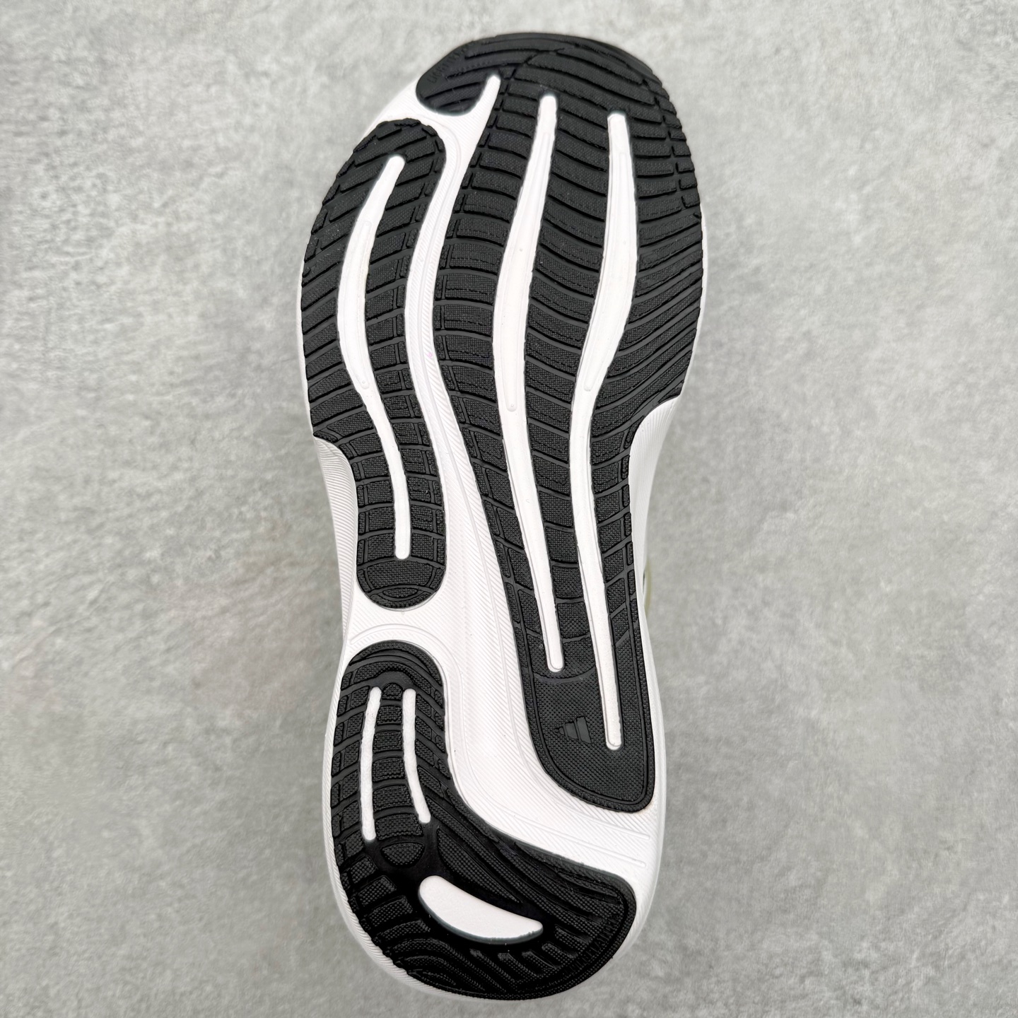 图片[9]-AD Supernova Solution 3 M 防滑耐磨随心畅跑舒适跑步运动鞋 尺码：36 36.5 37.5 38 38.5 39 40 40.5 41 42 42.5 43 44 45-选品中心