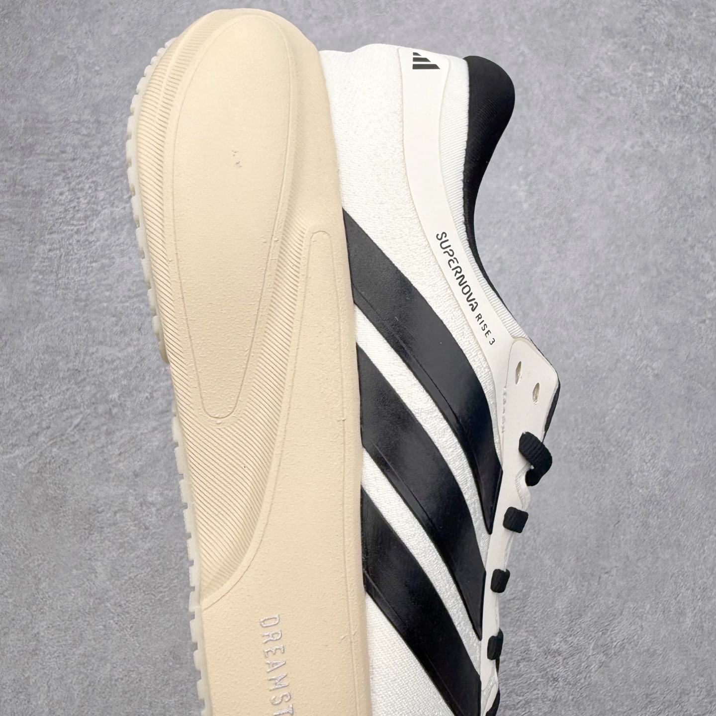 图片[6]-AD Supernova Solution 3 M 防滑耐磨随心畅跑舒适跑步运动鞋 尺码：36 36.5 37.5 38 38.5 39 40 40.5 41 42 42.5 43 44 45-选品中心