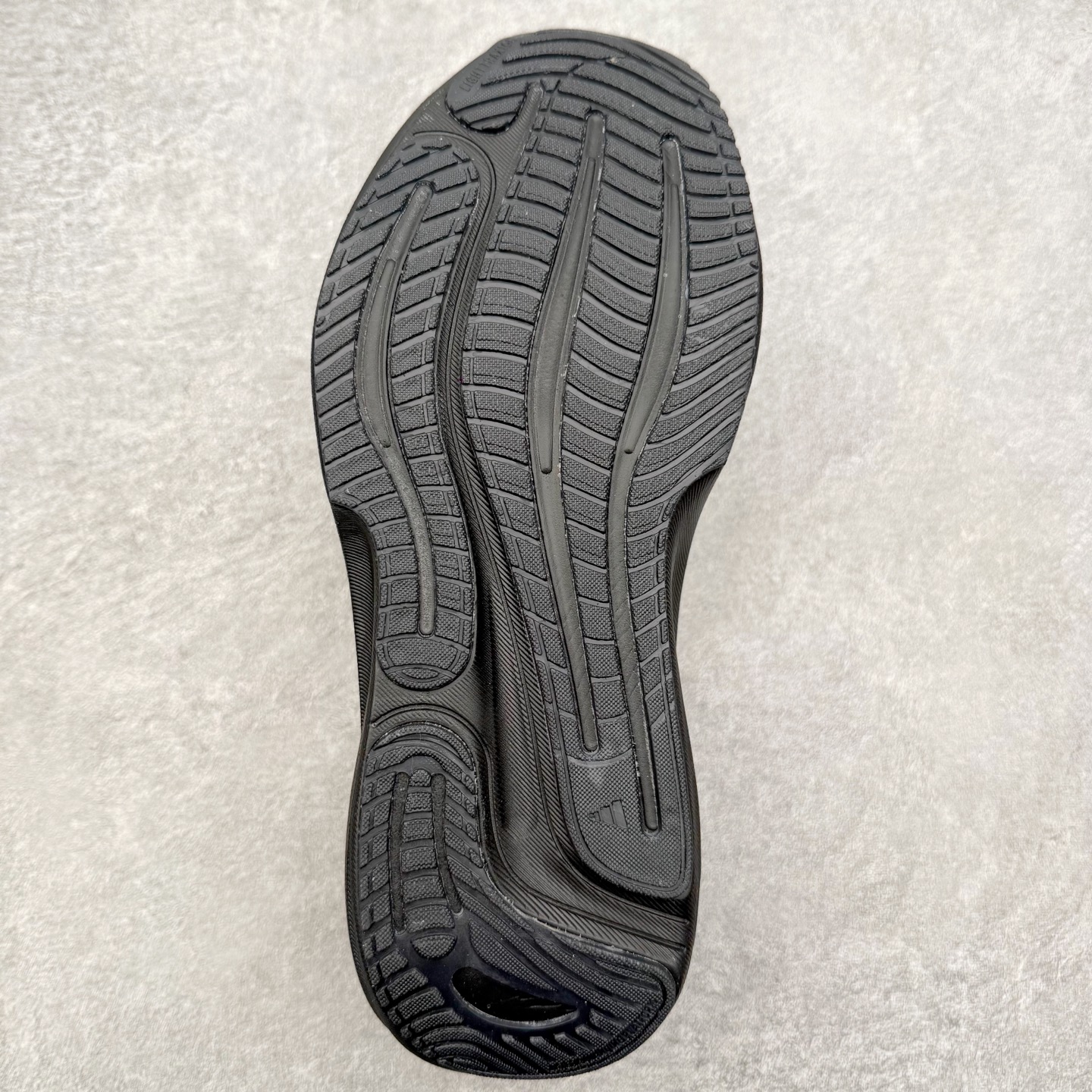 图片[9]-AD Supernova Solution 3 M 防滑耐磨随心畅跑舒适跑步运动鞋 尺码：36 36.5 37.5 38 38.5 39 40 40.5 41 42 42.5 43 44 45-选品中心