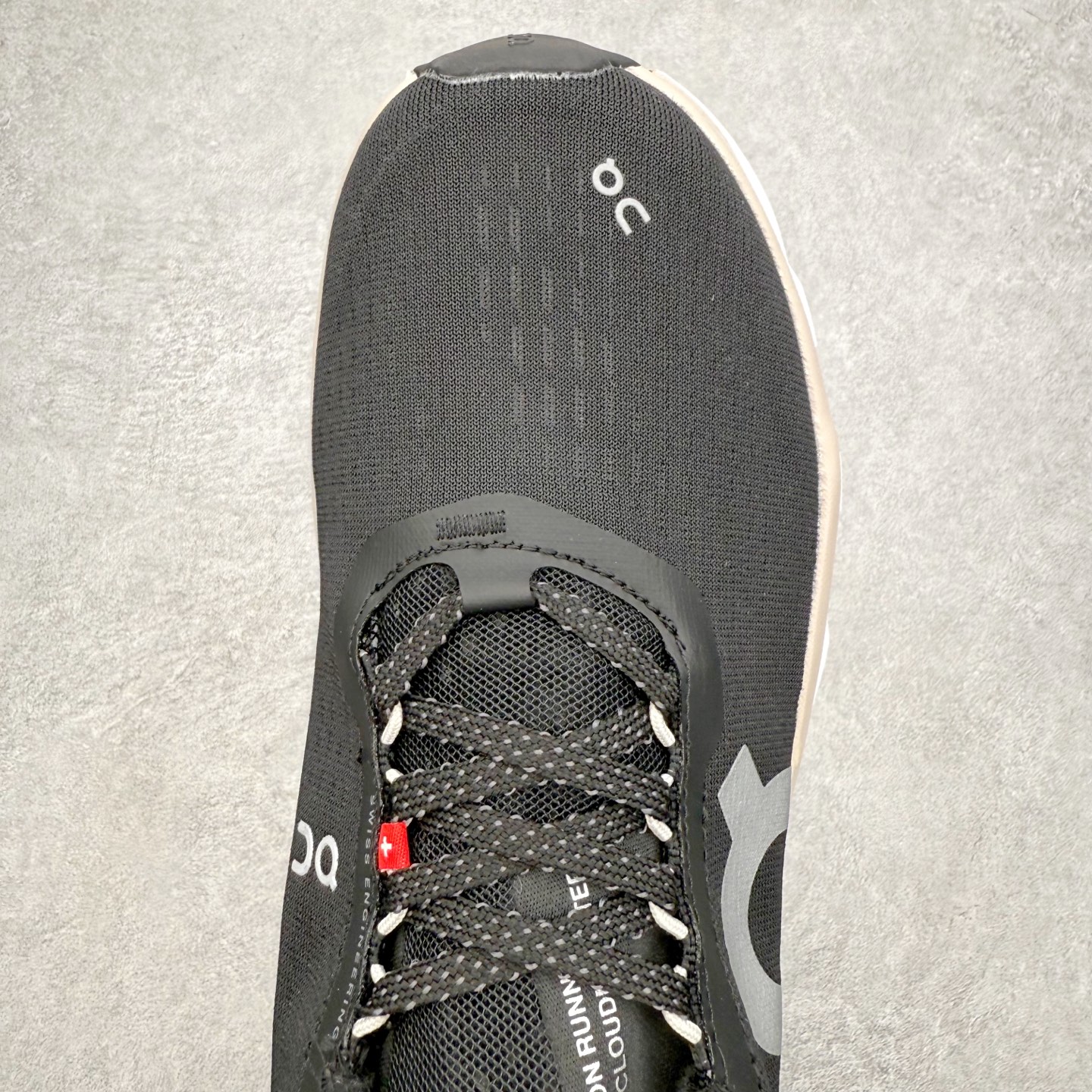 图片[4]-＃福利特价 On昂跑 Cloudtilt 圆头系带减震耐磨低帮生活休闲鞋 此运动品牌 开创于2010年 缓震着陆、强效回弹、轻柔质感的设计构思始终是ON研制关键 与此同时基于“为全球提供革新性的跑步感受”信念 陆续推出了多款跑鞋及其以专业运动人体跑步工程学为设计关键的功能性跑步服饰设备 让跑者不费力气地畅快畅跑 尺码：36 36.5 37.5 38 38.5 39 40 40.5 41 42 42.5 43 44 44.5 45-选品中心