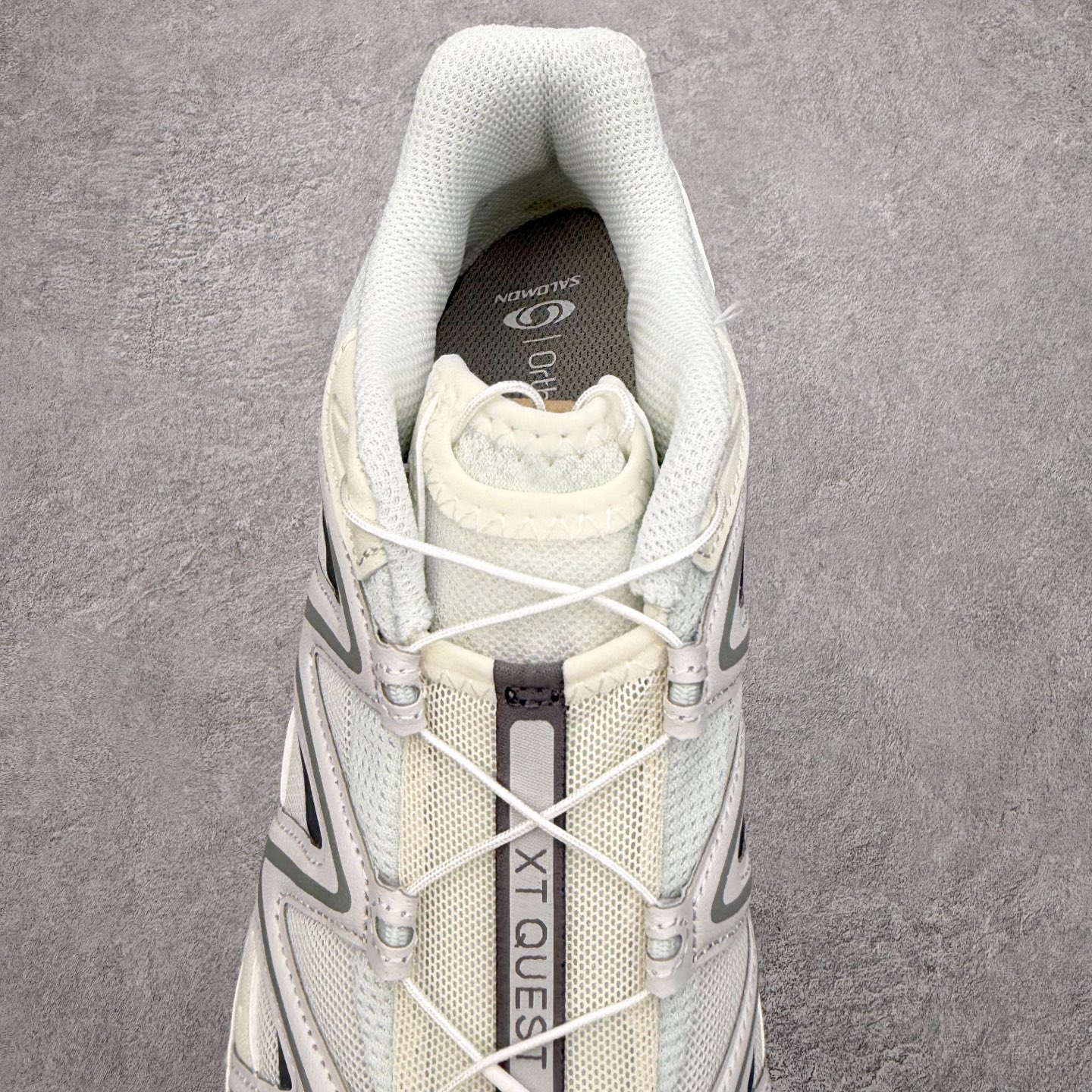 图片[5]-＃绿X/GX Salomon XT-QUEST ADV 萨洛蒙潮流越野机能户外功能鞋 纯原外贸平台特供订单 耗时半年巨作 全套原纸板楦头开发 原厂特供网布配套加持 确保原汁原味 完美呈现版型 原档数据独家私模五层组合大底 男女鞋同步官方开发至46.5 原装Ortholite轻量化鞋垫 中底布带钢印编号 原厂TPU锁扣 进口港宝加持 后跟自然饱满 还原公司包裹性 基于 SALOMON 初代 XT 鞋身造型并搭载 4D ADVANCED CHASSIS™ 大底打造而成 为这款 XT-QUEST 带来了多项足部控制与保护等功能性 如在运动过程中控制左右晃动的过程而提高稳定性、改善长途越野过程中足中到足尖的过渡、提高感知岩石的精确度以抵抗尖锐物体对脚底的伤害以及采用动态缓冲来增强穿着舒适感 从而减轻疲劳感 使 XT-QUEST 成为一双舒适且安全的户外之履 尺码：36 36.5 37.5 38 38.5 39 40 40.5 41 42 42.5 43 44 44.5 45 46 46.5-选品中心