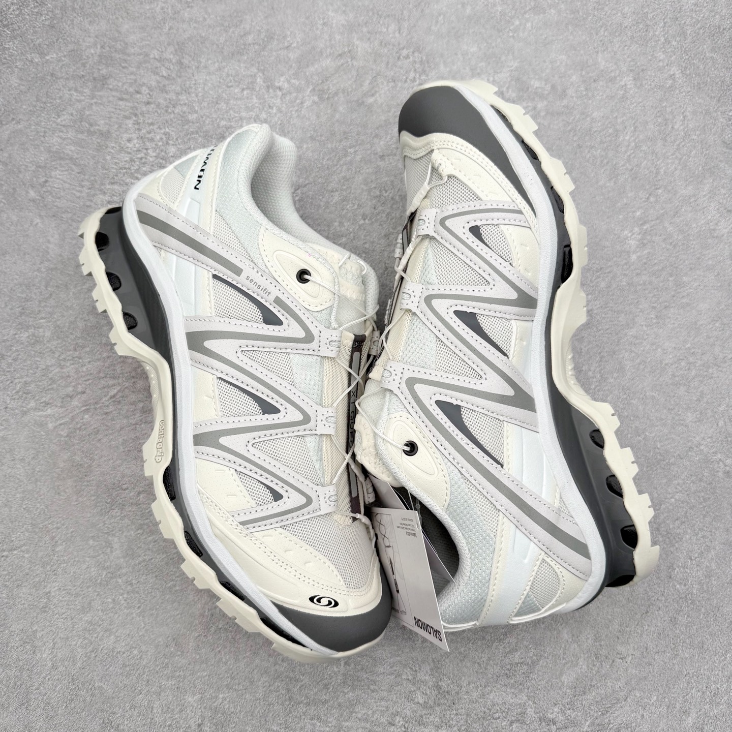 图片[3]-＃绿X/GX Salomon XT-QUEST ADV 萨洛蒙潮流越野机能户外功能鞋 纯原外贸平台特供订单 耗时半年巨作 全套原纸板楦头开发 原厂特供网布配套加持 确保原汁原味 完美呈现版型 原档数据独家私模五层组合大底 男女鞋同步官方开发至46.5 原装Ortholite轻量化鞋垫 中底布带钢印编号 原厂TPU锁扣 进口港宝加持 后跟自然饱满 还原公司包裹性 基于 SALOMON 初代 XT 鞋身造型并搭载 4D ADVANCED CHASSIS™ 大底打造而成 为这款 XT-QUEST 带来了多项足部控制与保护等功能性 如在运动过程中控制左右晃动的过程而提高稳定性、改善长途越野过程中足中到足尖的过渡、提高感知岩石的精确度以抵抗尖锐物体对脚底的伤害以及采用动态缓冲来增强穿着舒适感 从而减轻疲劳感 使 XT-QUEST 成为一双舒适且安全的户外之履 尺码：36 36.5 37.5 38 38.5 39 40 40.5 41 42 42.5 43 44 44.5 45 46 46.5-选品中心