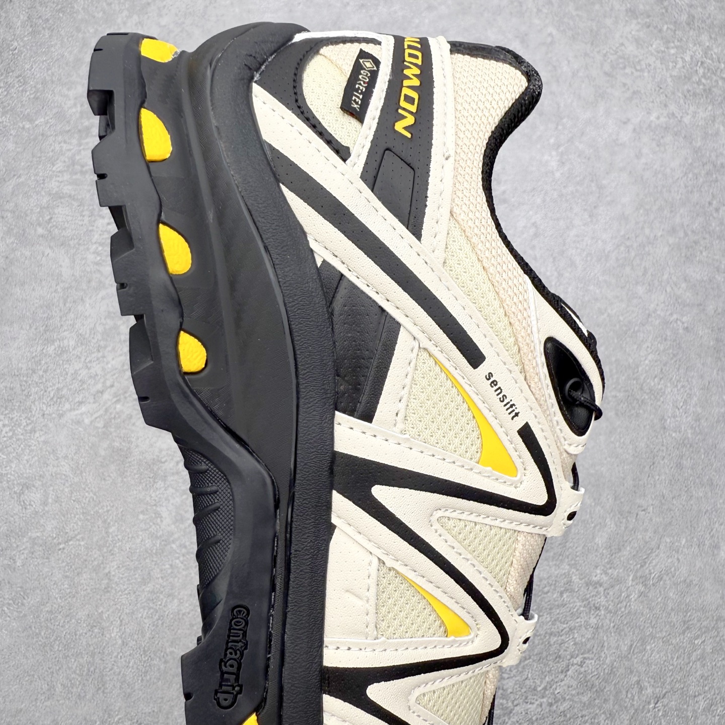 图片[6]-＃绿X/GX Salomon XT-QUEST ADV 萨洛蒙潮流越野机能户外功能鞋 纯原外贸平台特供订单 耗时半年巨作 全套原纸板楦头开发 原厂特供网布配套加持 确保原汁原味 完美呈现版型 原档数据独家私模五层组合大底 男女鞋同步官方开发至46.5 原装Ortholite轻量化鞋垫 中底布带钢印编号 原厂TPU锁扣 进口港宝加持 后跟自然饱满 还原公司包裹性 基于 SALOMON 初代 XT 鞋身造型并搭载 4D ADVANCED CHASSIS™ 大底打造而成 为这款 XT-QUEST 带来了多项足部控制与保护等功能性 如在运动过程中控制左右晃动的过程而提高稳定性、改善长途越野过程中足中到足尖的过渡、提高感知岩石的精确度以抵抗尖锐物体对脚底的伤害以及采用动态缓冲来增强穿着舒适感 从而减轻疲劳感 使 XT-QUEST 成为一双舒适且安全的户外之履 尺码：36 36.5 37.5 38 38.5 39 40 40.5 41 42 42.5 43 44 44.5 45 46 46.5-选品中心