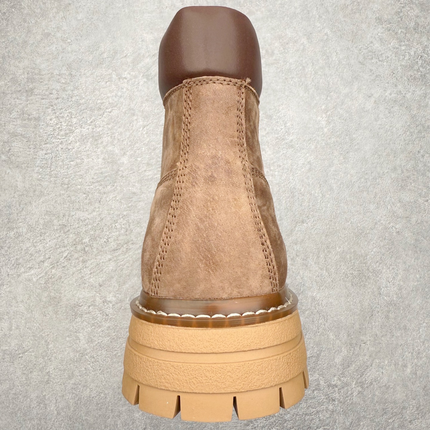 图片[8]-＃福利特价 CAT卡特 户外工装休闲马丁靴大黄靴系列 广东大厂品质 全新工艺升级 全鞋真牛皮材料 大底到五金都是代工厂原材料制作 同原版固特异永不开胶工艺 好货不杀猪 首单质量严格把控 全网独家首发 品质毋庸置疑 全套官网统一包装 今年冬季防寒户外专用 日常随意搭配 尺码：39 40 41 42 43 44（皮鞋码）-选品中心