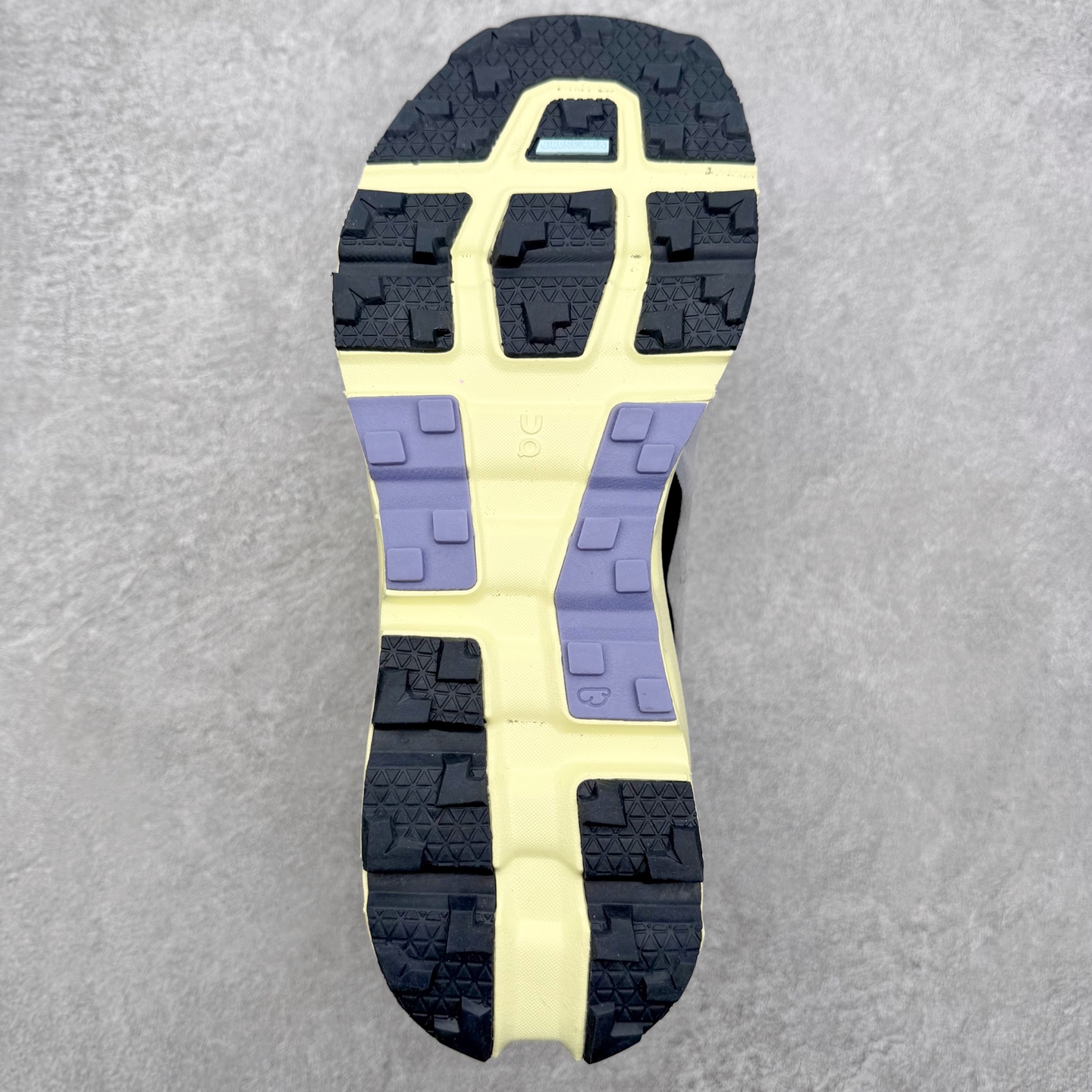 图片[9]-On Cloudvista 2 昂跑舒适百搭 防滑耐磨 低帮 越野跑步鞋 此运动品牌 开创于2010年 缓震着陆、强效回弹、轻柔质感的设计构思始终是ON研制关键 与此同时基于“为全球提供革新性的跑步感受”信念 陆续推出了多款跑鞋及其以专业运动人体跑步工程学为设计关键的功能性跑步服饰设备 让跑者不费力气地畅快畅跑 尺码：36 36.5 37.5 38 38.5 39 40 40.5 41 42 42.5 43 44 44.5 45-选品中心