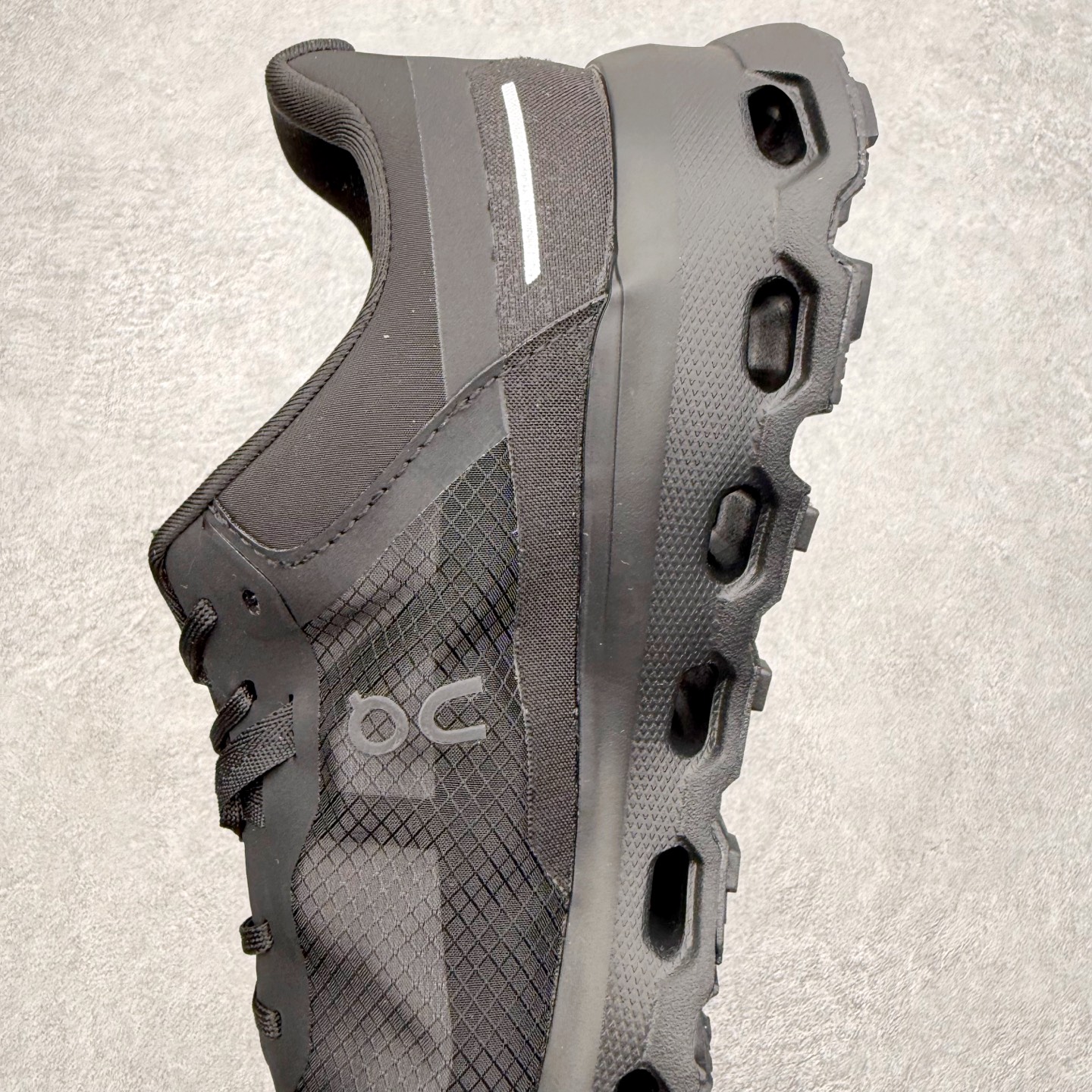 图片[7]-On Cloudvista 2 昂跑舒适百搭 防滑耐磨 低帮 越野跑步鞋 此运动品牌 开创于2010年 缓震着陆、强效回弹、轻柔质感的设计构思始终是ON研制关键 与此同时基于“为全球提供革新性的跑步感受”信念 陆续推出了多款跑鞋及其以专业运动人体跑步工程学为设计关键的功能性跑步服饰设备 让跑者不费力气地畅快畅跑 尺码：36 36.5 37.5 38 38.5 39 40 40.5 41 42 42.5 43 44 44.5 45-选品中心