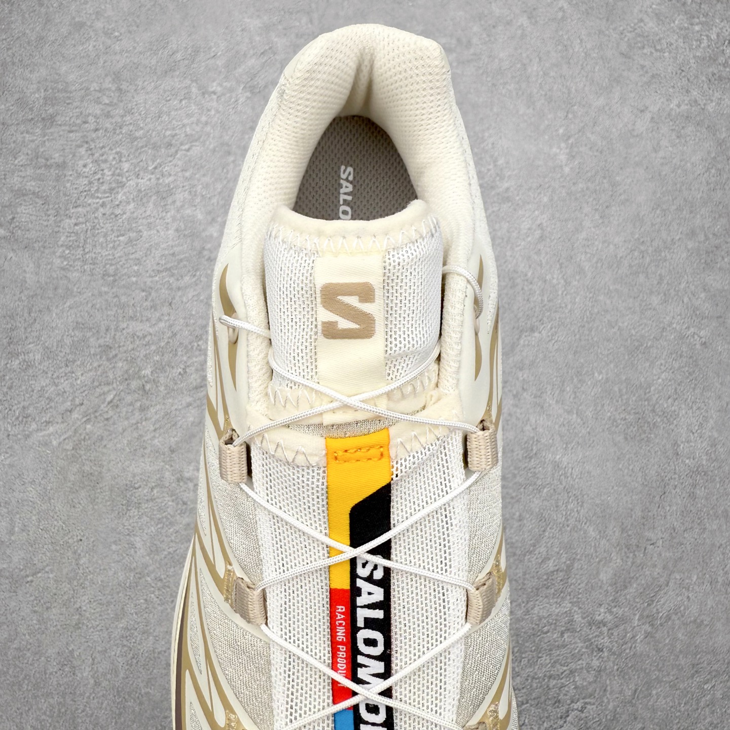 图片[5]-＃绿X/GX Salomon XT-6 萨洛蒙复古潮流户外机能登山跑鞋 纯原外贸平台特供订单 耗时半年巨作 全套原纸板楦头开发 原厂特供网布配套加持 确保原汁原味 完美呈现版型 原档数据独家私模五层组合大底 男女鞋同步官方开发至46.5 原装Ortholite轻量化鞋垫 中底布带钢印编号 原厂TPU锁扣 进口港宝加持 后跟自然饱满 还原公司包裹性 鞋面以“锯齿”状的包裹系统呈现 在基色底之下加入了各种色点缀 将公司的最新技术和时尚前卫的造型融入耐用的长跑款式中 鞋面由 TPU 薄膜制成 并焊接在高耐磨网眼上 使其既时尚又坚固 由 ACS底盘支撑 可增强稳定性和支撑力 以及由橡胶凸耳 Contragrip外底覆盖的 EVA 缓冲中底 旨在应对崎岖的地形 鞋舌上的彩色Salomon 标签、Quicklace 系统以及鞋头、鞋舌和鞋跟上的附加品牌使细节更加完美 让穿着者可以轻松驾驭户外与通勤下的任何运动生活场景 无缝鞋身户外随意纵横 颜值与脚感兼备 出街通勤 绝对非常吸睛 你值得拥有 尺码：36 36.5 37.5 38 38.5 39 40 40.5 41 42 42.5 43 44 44.5 45 46 46.5 注意：偏小1码-选品中心