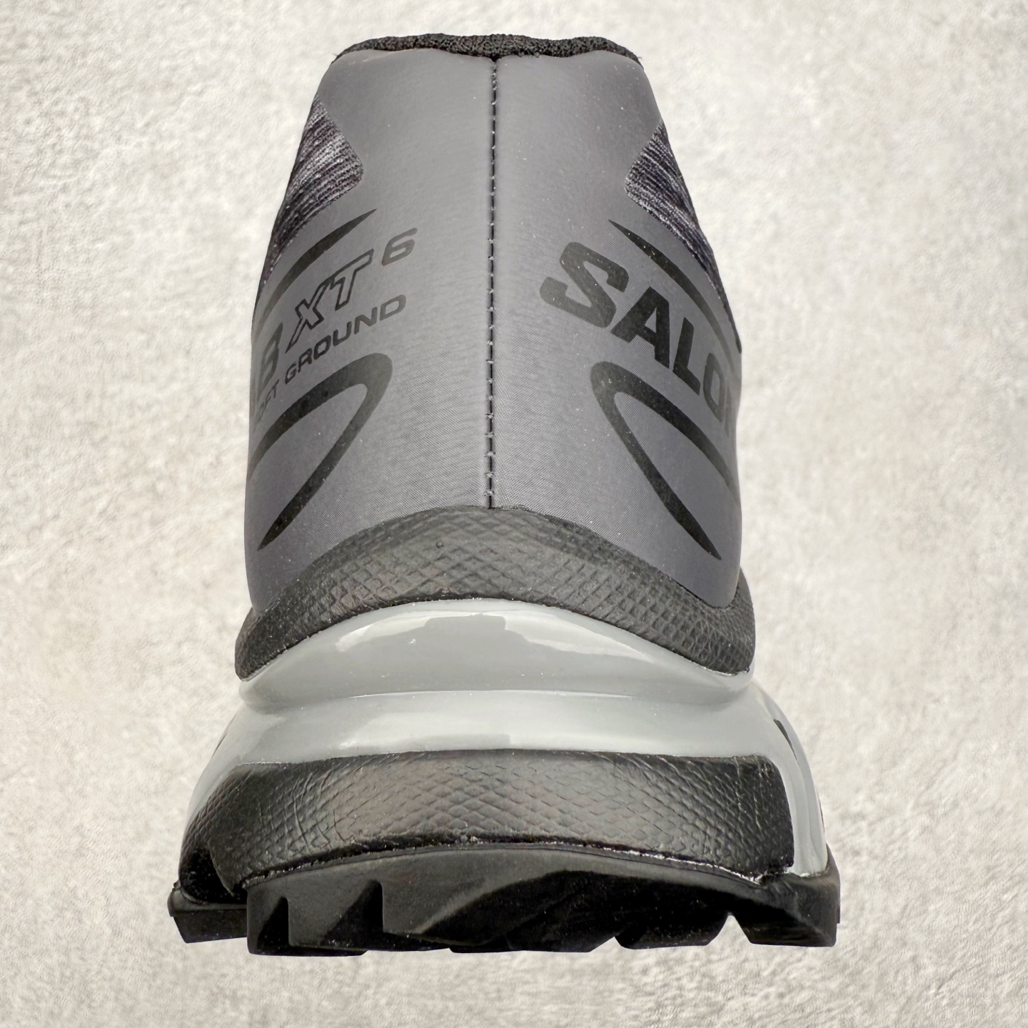 图片[8]-＃绿X/GX Salomon XT-6 萨洛蒙复古潮流户外机能登山跑鞋 纯原外贸平台特供订单 耗时半年巨作 全套原纸板楦头开发 原厂特供网布配套加持 确保原汁原味 完美呈现版型 原档数据独家私模五层组合大底 男女鞋同步官方开发至46.5 原装Ortholite轻量化鞋垫 中底布带钢印编号 原厂TPU锁扣 进口港宝加持 后跟自然饱满 还原公司包裹性 鞋面以“锯齿”状的包裹系统呈现 在基色底之下加入了各种色点缀 将公司的最新技术和时尚前卫的造型融入耐用的长跑款式中 鞋面由 TPU 薄膜制成 并焊接在高耐磨网眼上 使其既时尚又坚固 由 ACS底盘支撑 可增强稳定性和支撑力 以及由橡胶凸耳 Contragrip外底覆盖的 EVA 缓冲中底 旨在应对崎岖的地形 鞋舌上的彩色Salomon 标签、Quicklace 系统以及鞋头、鞋舌和鞋跟上的附加品牌使细节更加完美 让穿着者可以轻松驾驭户外与通勤下的任何运动生活场景 无缝鞋身户外随意纵横 颜值与脚感兼备 出街通勤 绝对非常吸睛 你值得拥有 尺码：36 36.5 37.5 38 38.5 39 40 40.5 41 42 42.5 43 44 44.5 45 46 46.5 注意：偏小1码-选品中心