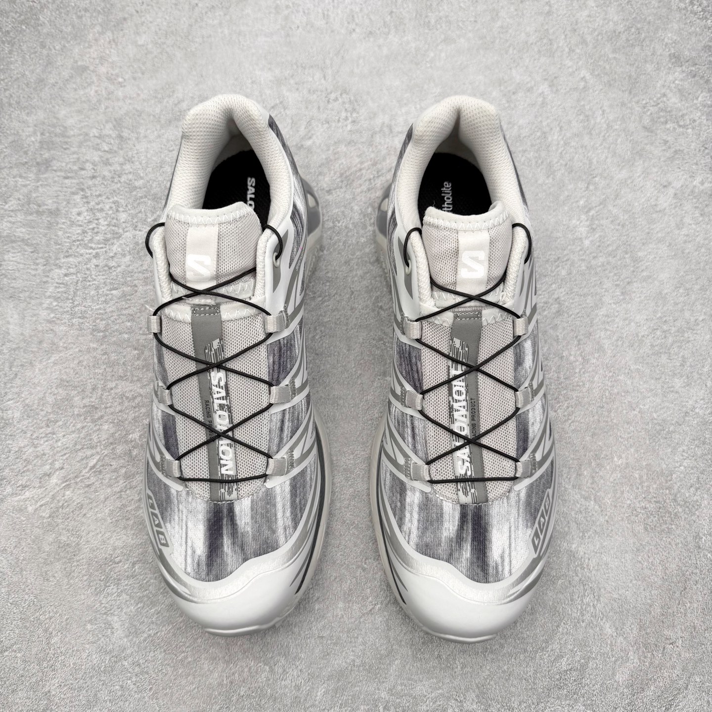 图片[2]-＃绿X/GX Salomon XT-6 萨洛蒙复古潮流户外机能登山跑鞋 纯原外贸平台特供订单 耗时半年巨作 全套原纸板楦头开发 原厂特供网布配套加持 确保原汁原味 完美呈现版型 原档数据独家私模五层组合大底 男女鞋同步官方开发至46.5 原装Ortholite轻量化鞋垫 中底布带钢印编号 原厂TPU锁扣 进口港宝加持 后跟自然饱满 还原公司包裹性 鞋面以“锯齿”状的包裹系统呈现 在基色底之下加入了各种色点缀 将公司的最新技术和时尚前卫的造型融入耐用的长跑款式中 鞋面由 TPU 薄膜制成 并焊接在高耐磨网眼上 使其既时尚又坚固 由 ACS底盘支撑 可增强稳定性和支撑力 以及由橡胶凸耳 Contragrip外底覆盖的 EVA 缓冲中底 旨在应对崎岖的地形 鞋舌上的彩色Salomon 标签、Quicklace 系统以及鞋头、鞋舌和鞋跟上的附加品牌使细节更加完美 让穿着者可以轻松驾驭户外与通勤下的任何运动生活场景 无缝鞋身户外随意纵横 颜值与脚感兼备 出街通勤 绝对非常吸睛 你值得拥有 尺码：36 36.5 37.5 38 38.5 39 40 40.5 41 42 42.5 43 44 44.5 45 46 46.5 注意：偏小1码-选品中心