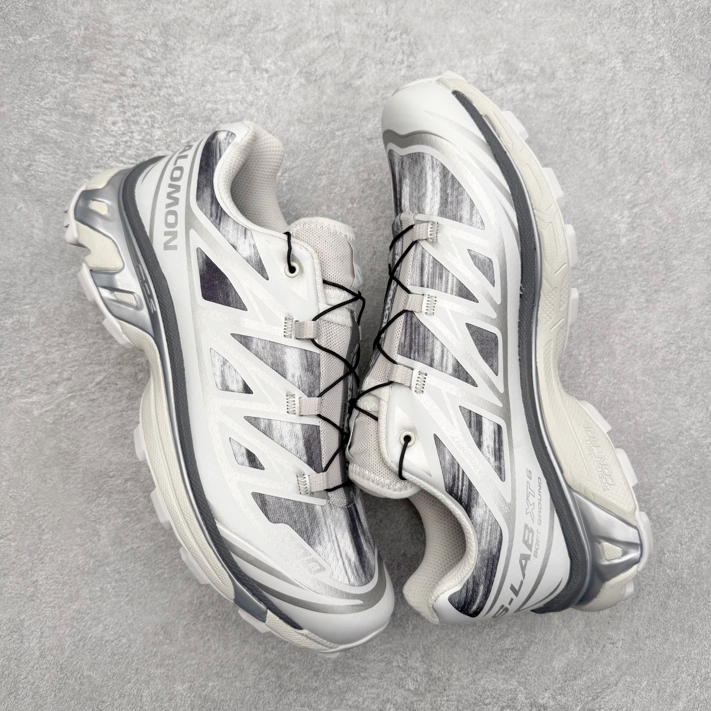 图片[3]-＃绿X/GX Salomon XT-6 萨洛蒙复古潮流户外机能登山跑鞋 纯原外贸平台特供订单 耗时半年巨作 全套原纸板楦头开发 原厂特供网布配套加持 确保原汁原味 完美呈现版型 原档数据独家私模五层组合大底 男女鞋同步官方开发至46.5 原装Ortholite轻量化鞋垫 中底布带钢印编号 原厂TPU锁扣 进口港宝加持 后跟自然饱满 还原公司包裹性 鞋面以“锯齿”状的包裹系统呈现 在基色底之下加入了各种色点缀 将公司的最新技术和时尚前卫的造型融入耐用的长跑款式中 鞋面由 TPU 薄膜制成 并焊接在高耐磨网眼上 使其既时尚又坚固 由 ACS底盘支撑 可增强稳定性和支撑力 以及由橡胶凸耳 Contragrip外底覆盖的 EVA 缓冲中底 旨在应对崎岖的地形 鞋舌上的彩色Salomon 标签、Quicklace 系统以及鞋头、鞋舌和鞋跟上的附加品牌使细节更加完美 让穿着者可以轻松驾驭户外与通勤下的任何运动生活场景 无缝鞋身户外随意纵横 颜值与脚感兼备 出街通勤 绝对非常吸睛 你值得拥有 尺码：36 36.5 37.5 38 38.5 39 40 40.5 41 42 42.5 43 44 44.5 45 46 46.5 注意：偏小1码-选品中心